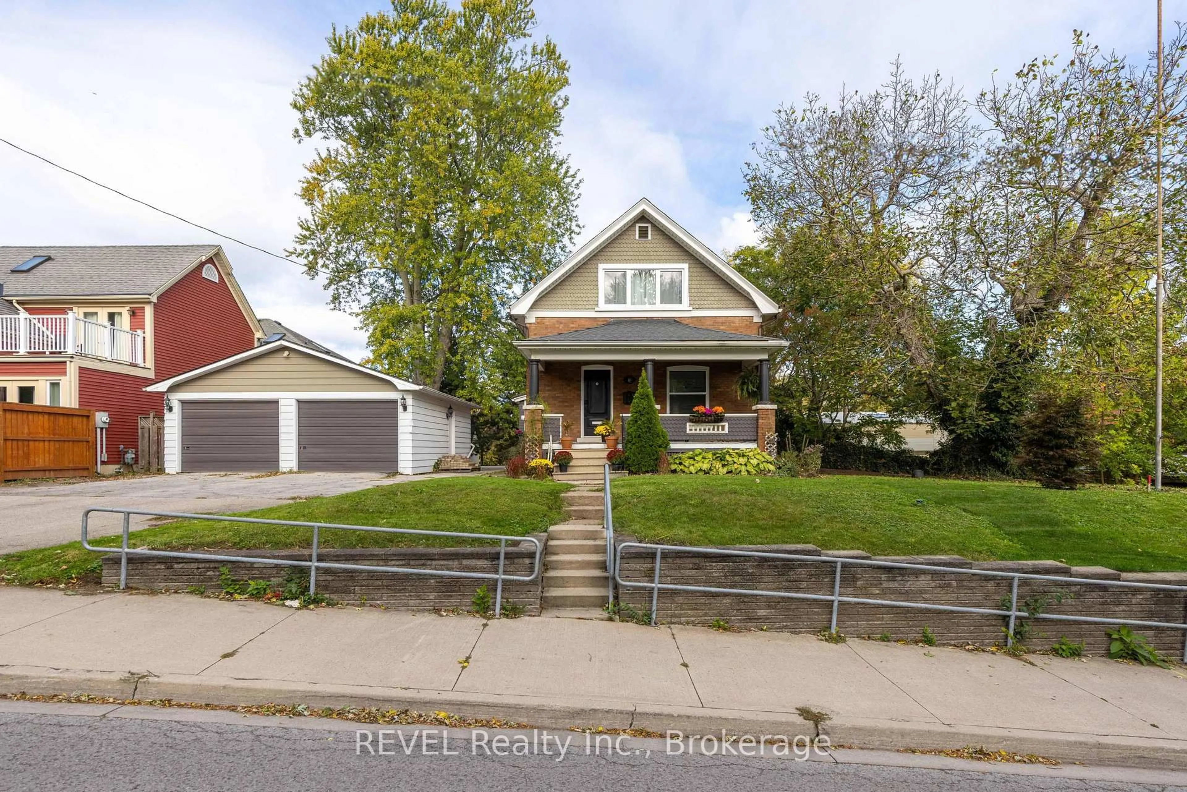 Home with brick exterior material, street for 10 Canal St, St. Catharines Ontario L2N 4S6