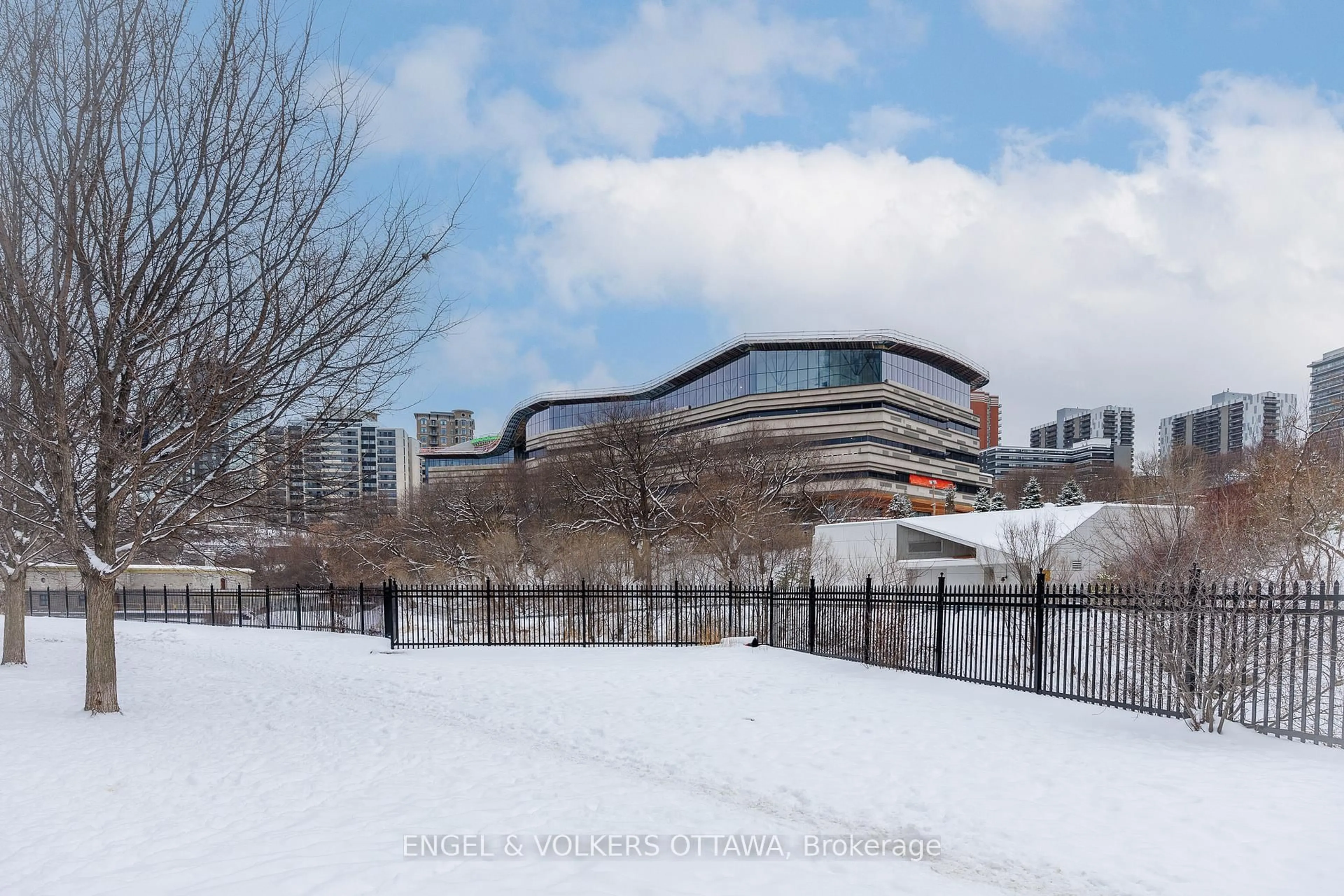 Unknown for 300C Lett St #802, Ottawa Ontario K1R 0A8