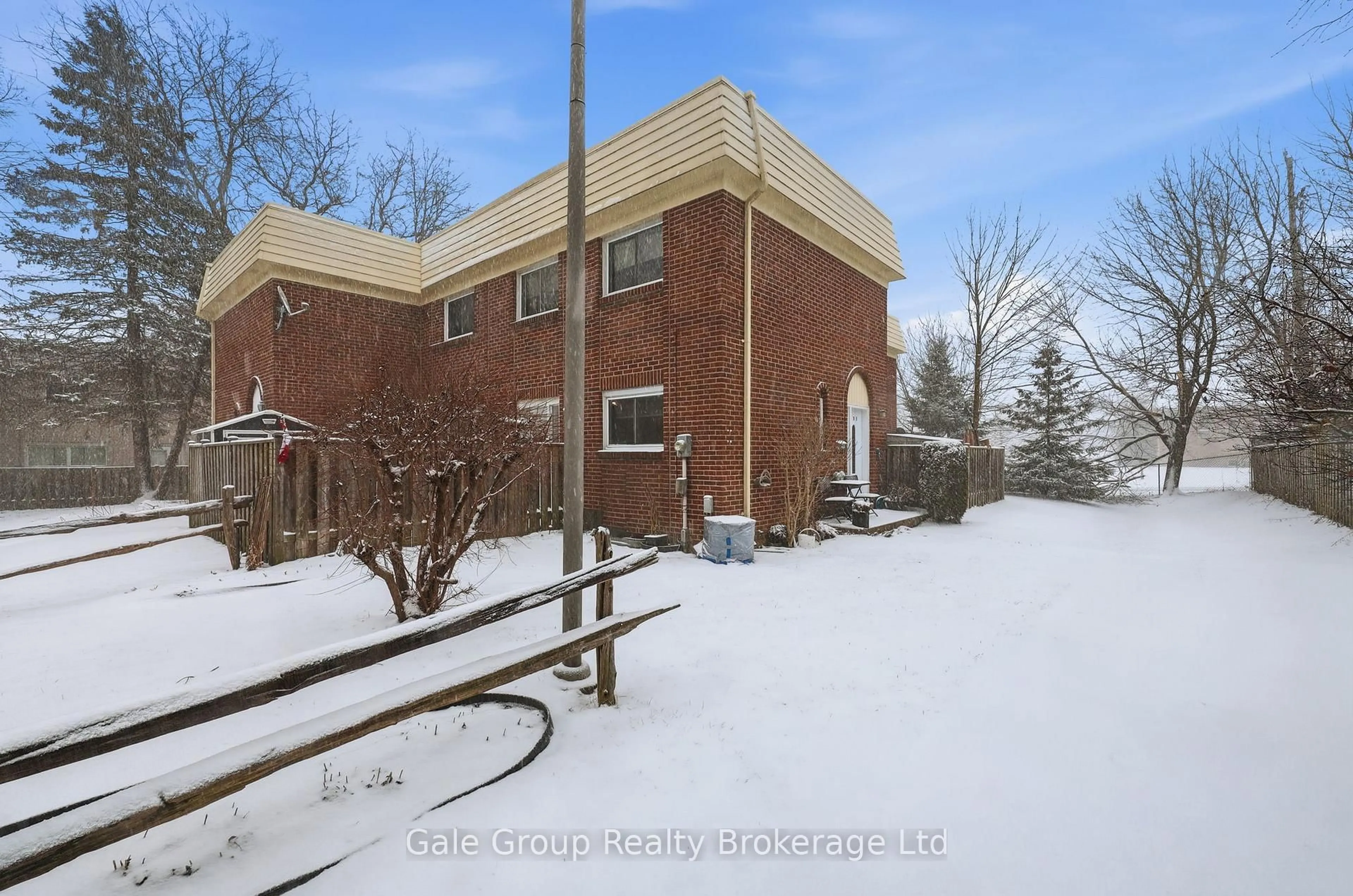 Unknown for 599 Gainsborough Rd, London North Ontario N6G 2C5