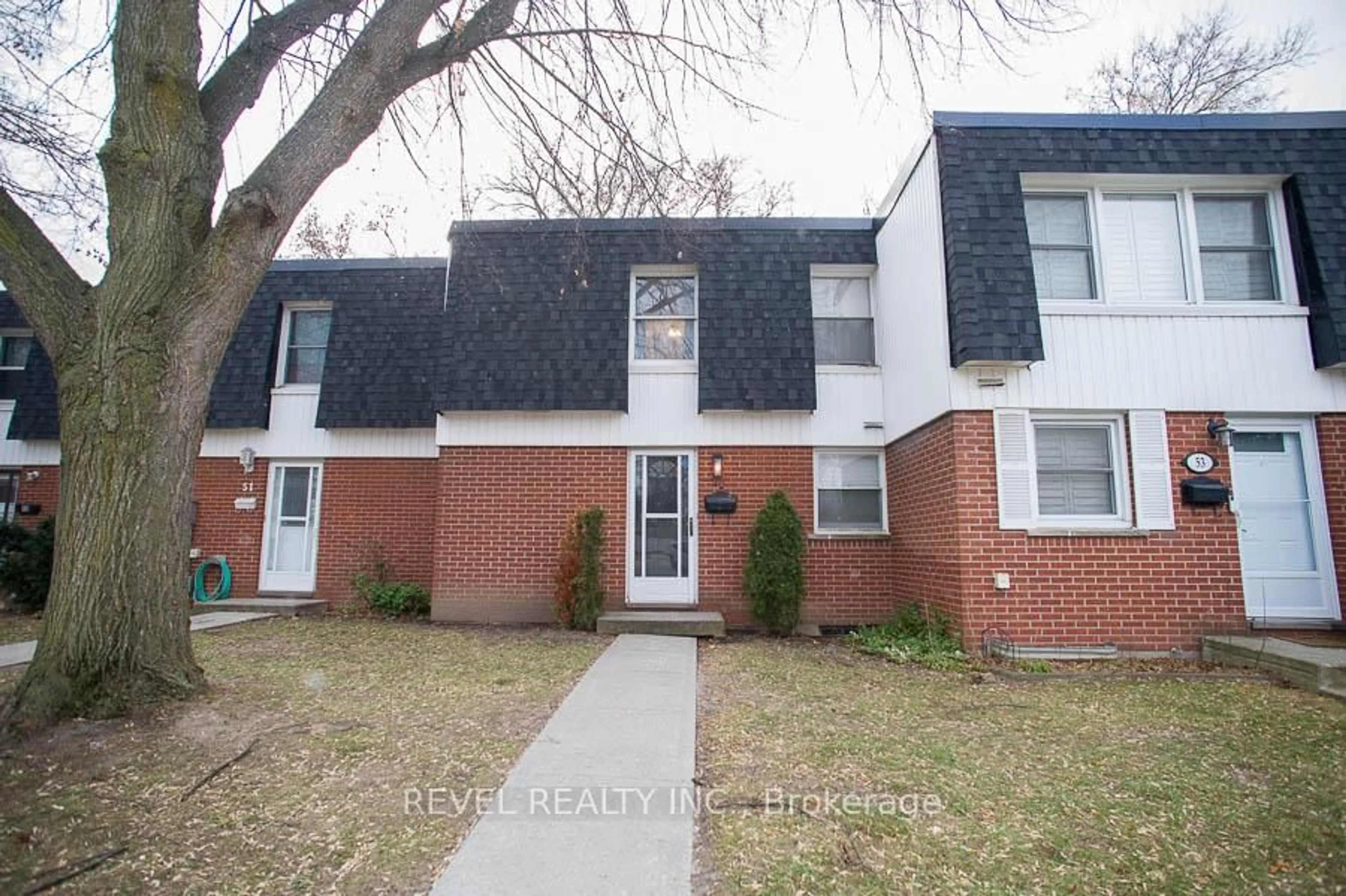 Home with brick exterior material, street for 273 Elgin St #52, Brantford Ontario N3S 5B2