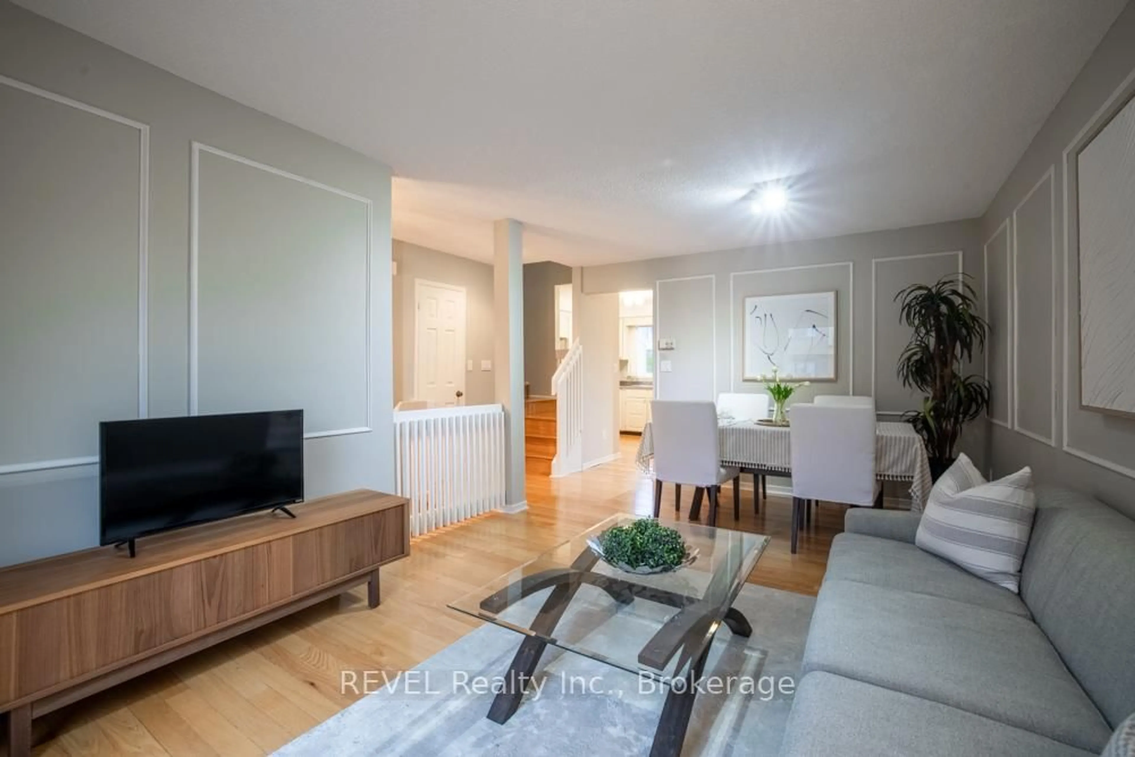 Living room with furniture, unknown for 178 Scott St #50, St. Catharines Ontario L2N 6Y5