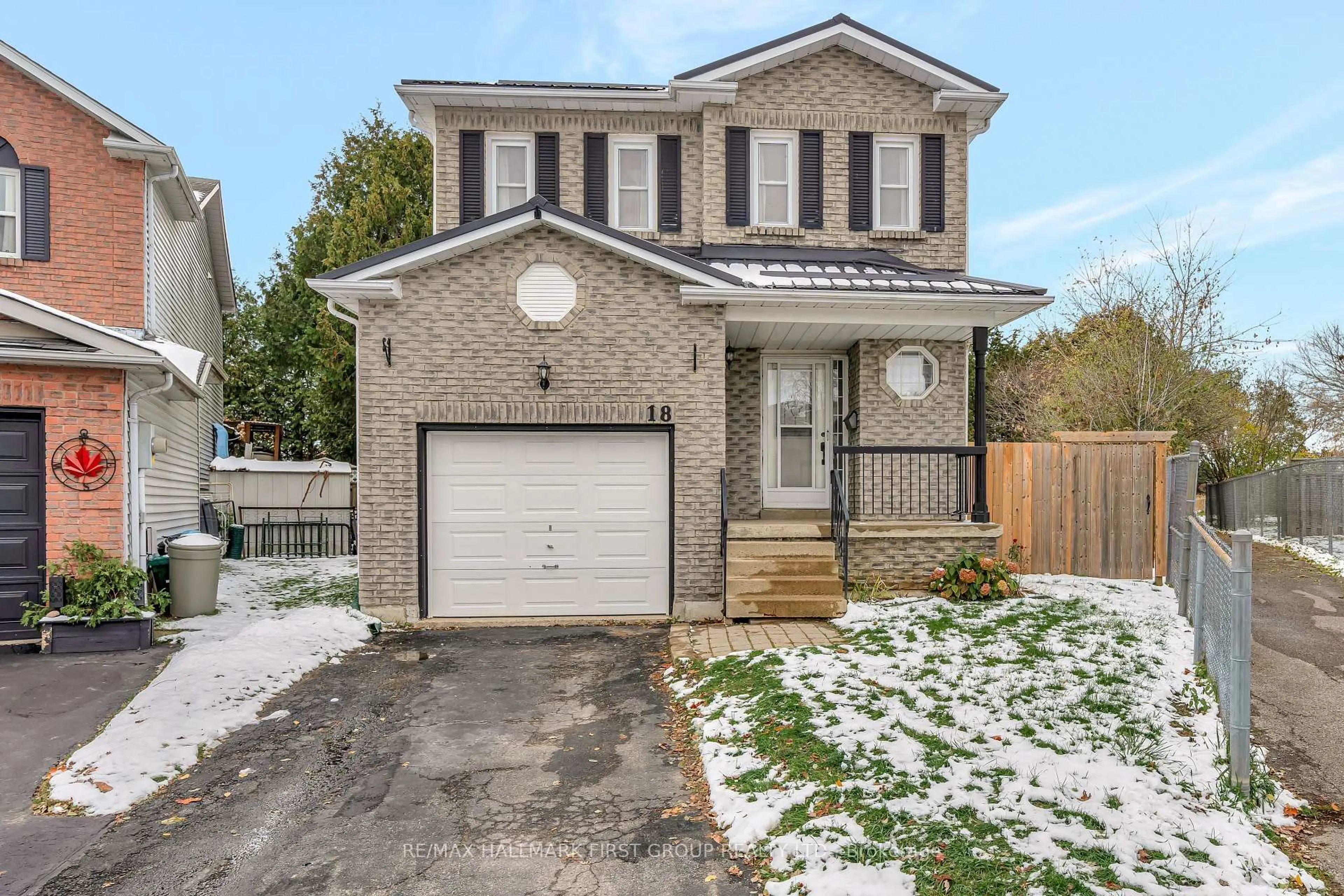 Home with brick exterior material, street for 18 Curtis Crt, Port Hope Ontario L1A 4H5