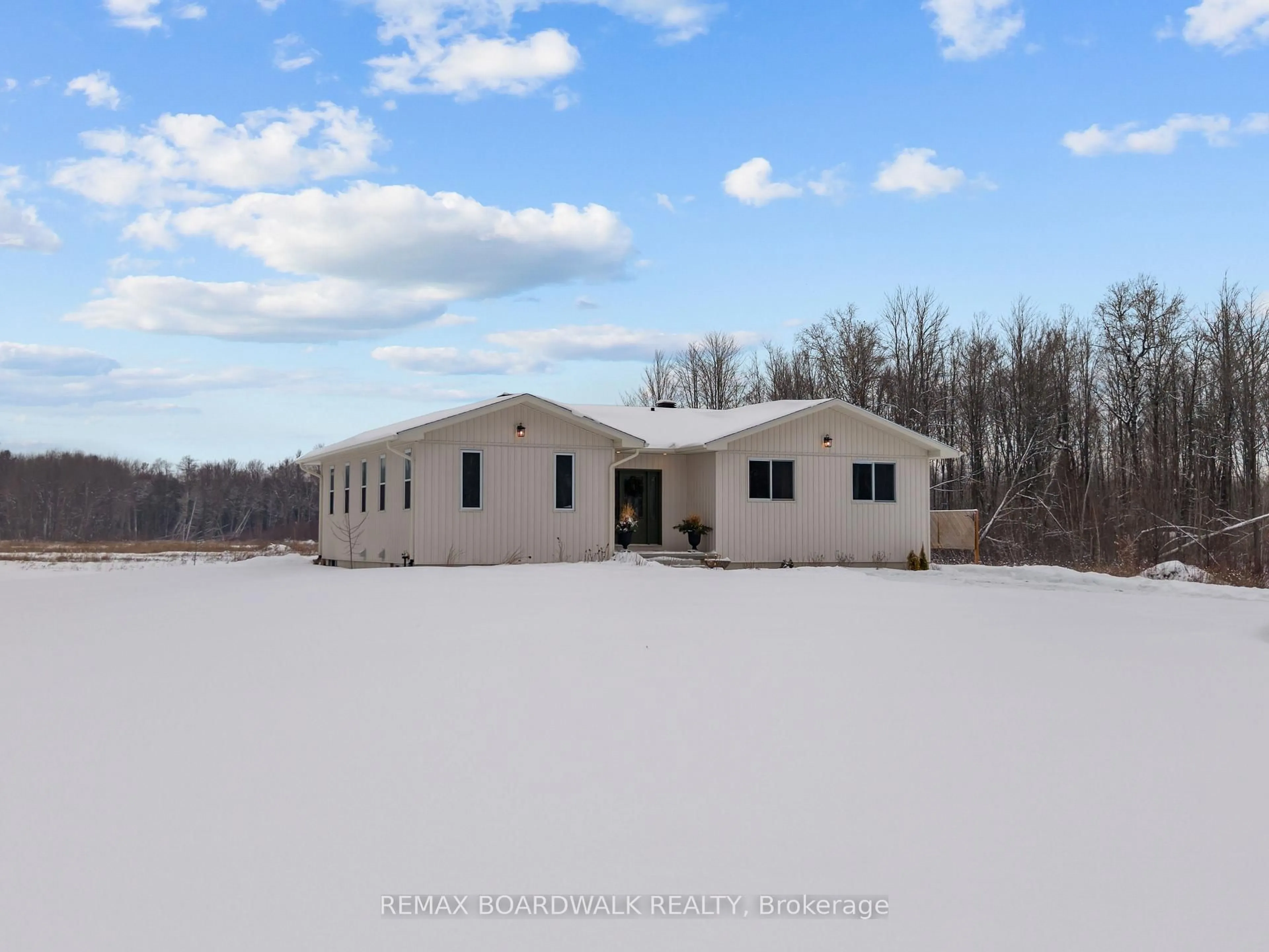 Unknown for 1606 Pittston Rd, Edwardsburgh/Cardinal Ontario K0E 1X0