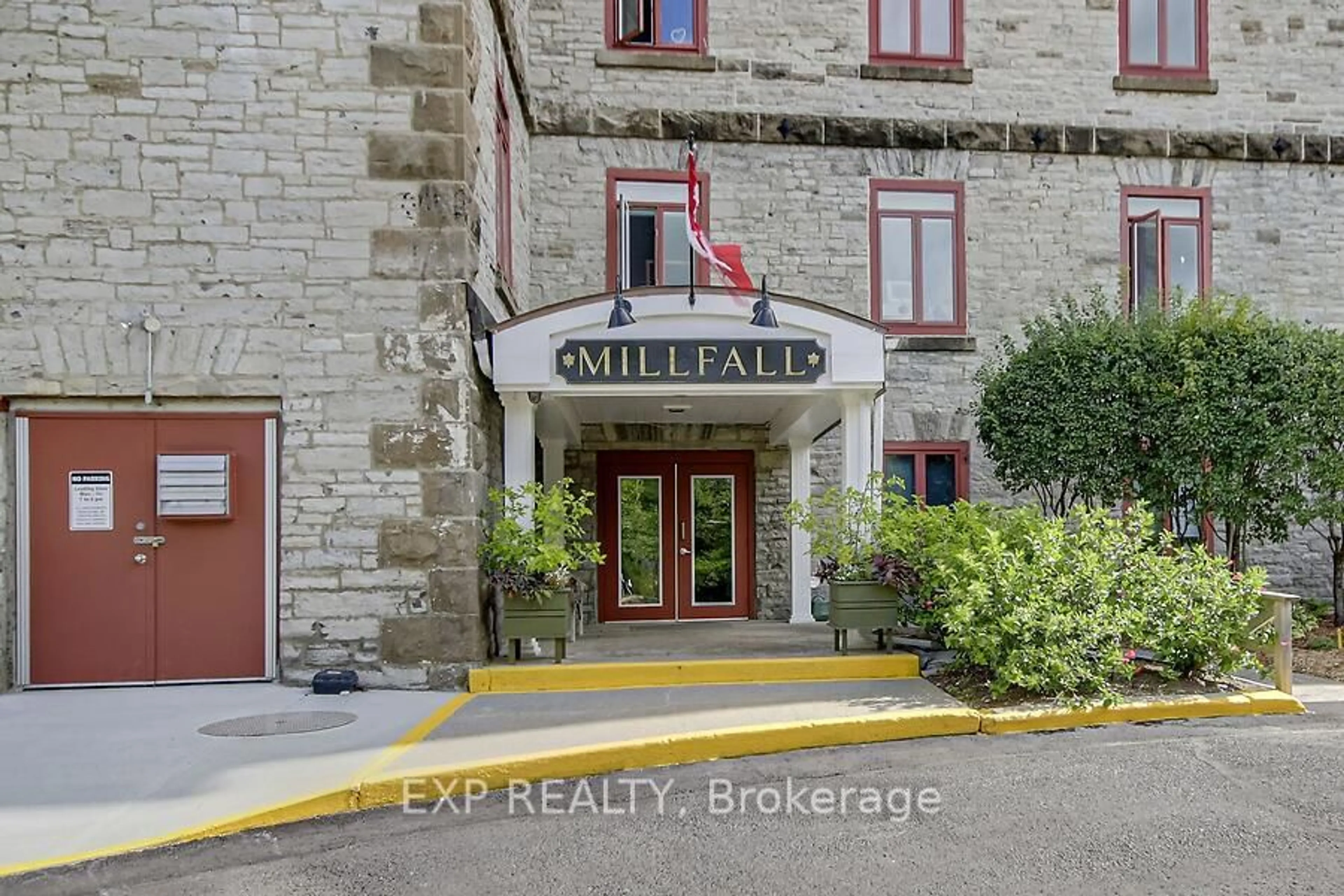 Lobby for 1 Rosamond St #503, Almonte Ontario K0A 1A0