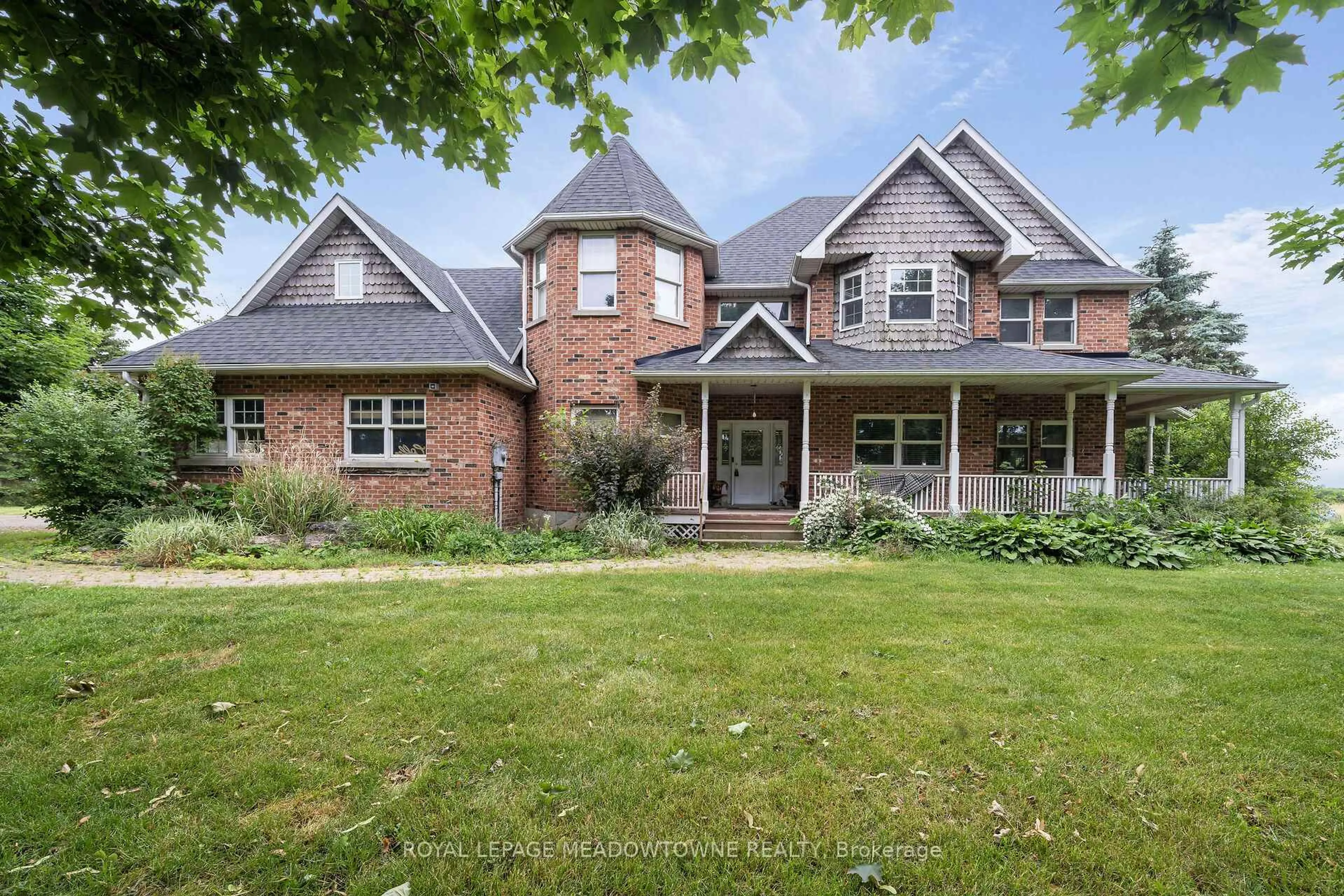 Home with brick exterior material, street for 692 5 Concession, Hamilton Ontario L9H 5E2