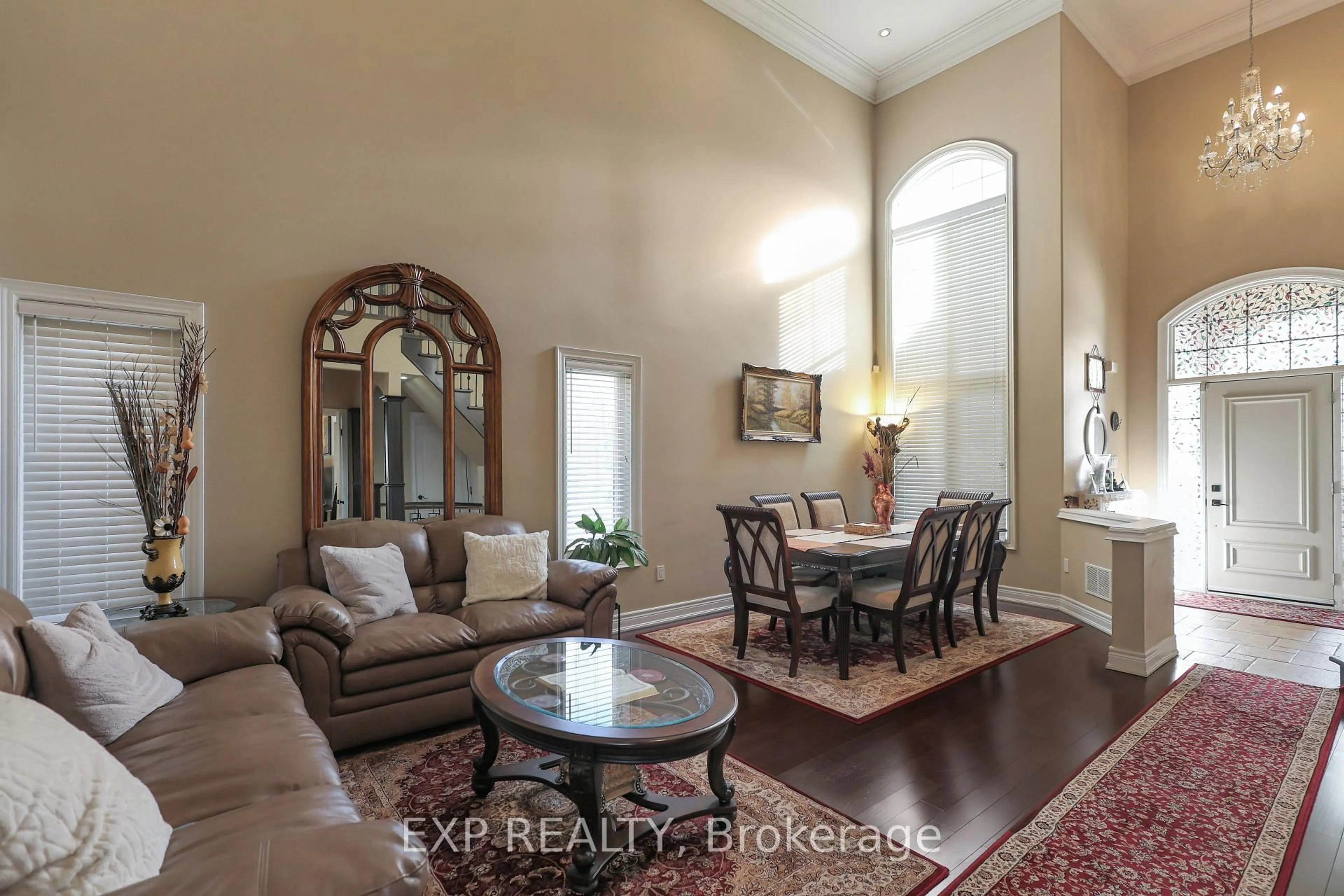 Living room with furniture, unknown for 254 Rymal Rd, Hamilton Ontario L9B 1B8