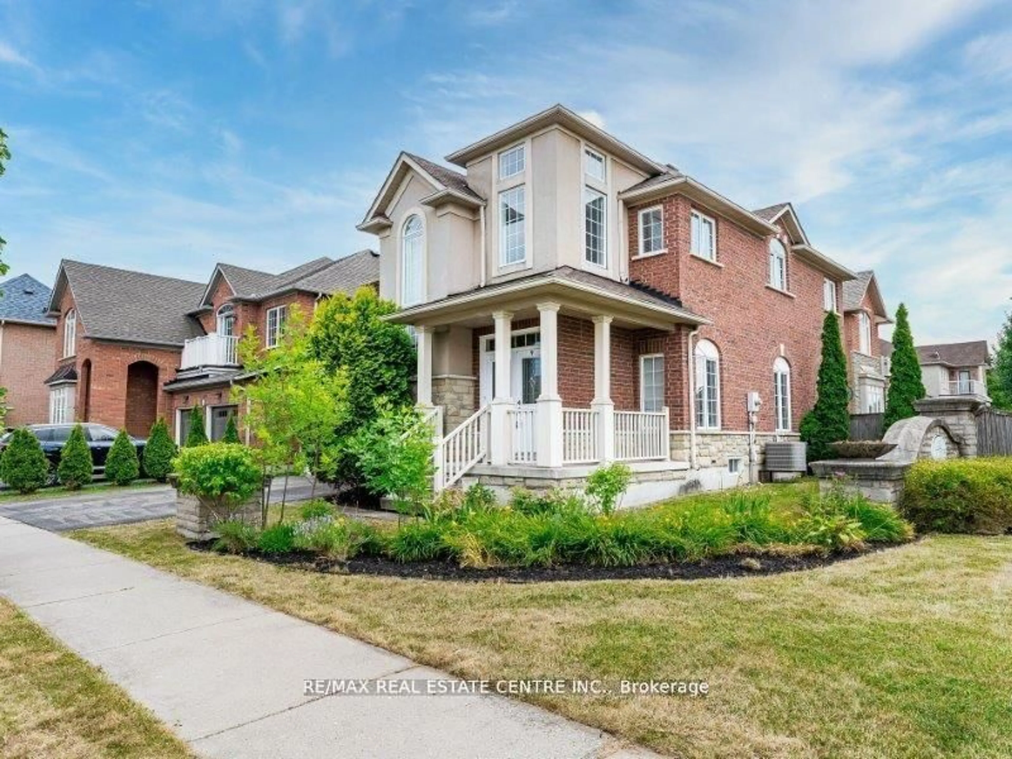 Home with brick exterior material, street for 4 Panorama Way, Hamilton Ontario L8E 6C6