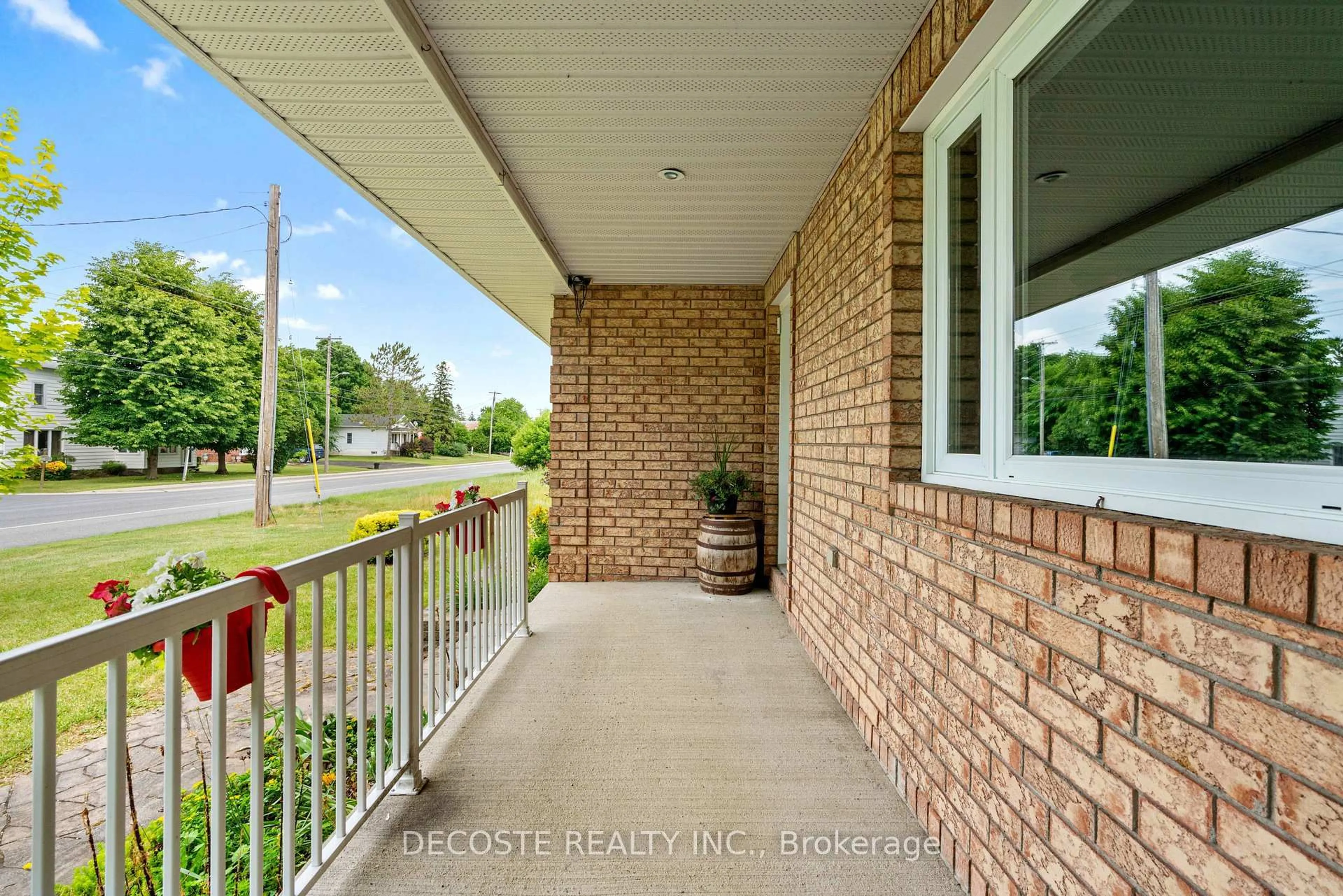 Unknown for 21890 County 10 Rd, North Glengarry Ontario K0B 1H0