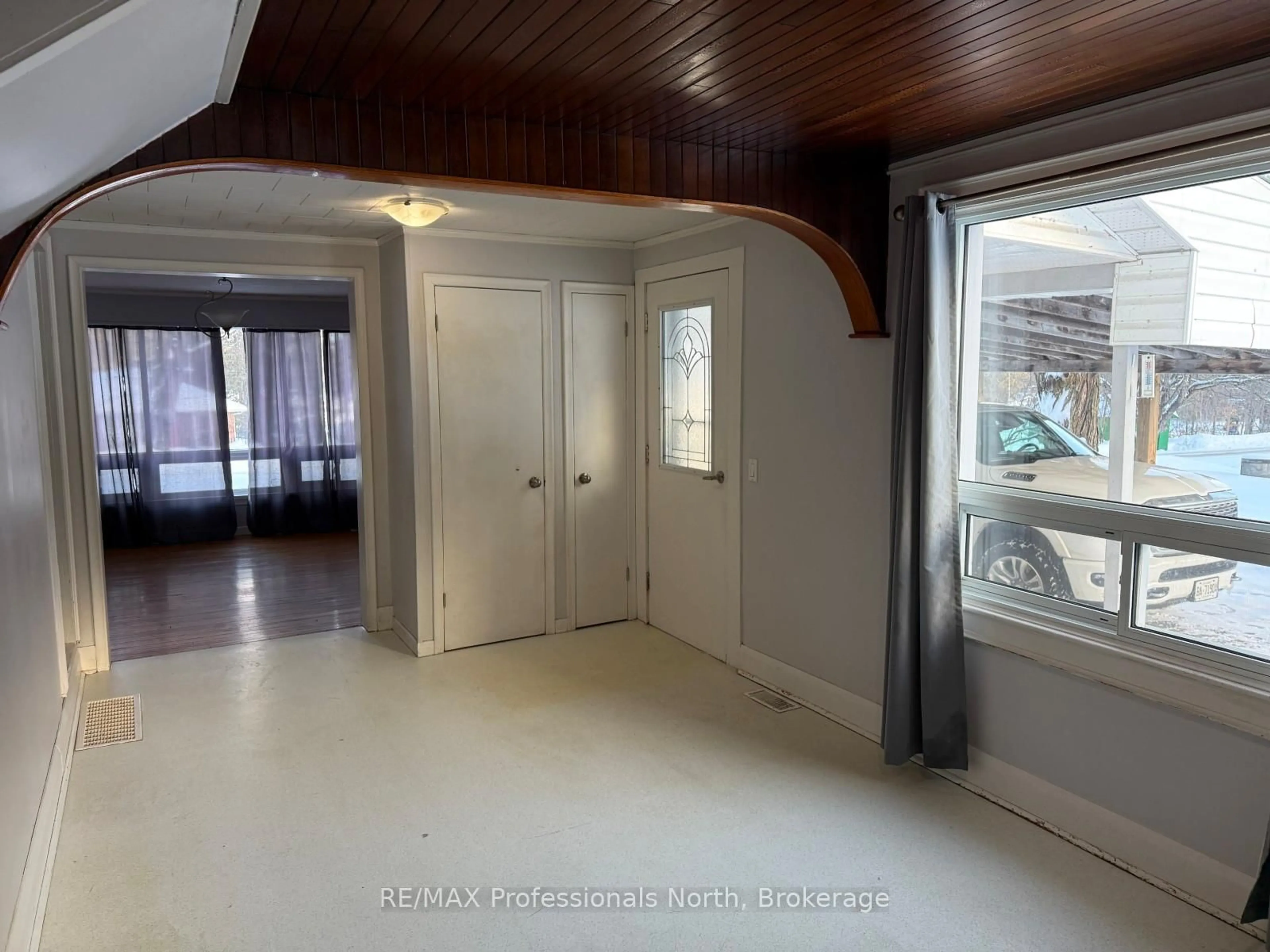 Unknown for 1092 Pioneer Rd, Highlands East Ontario K0M 1R0