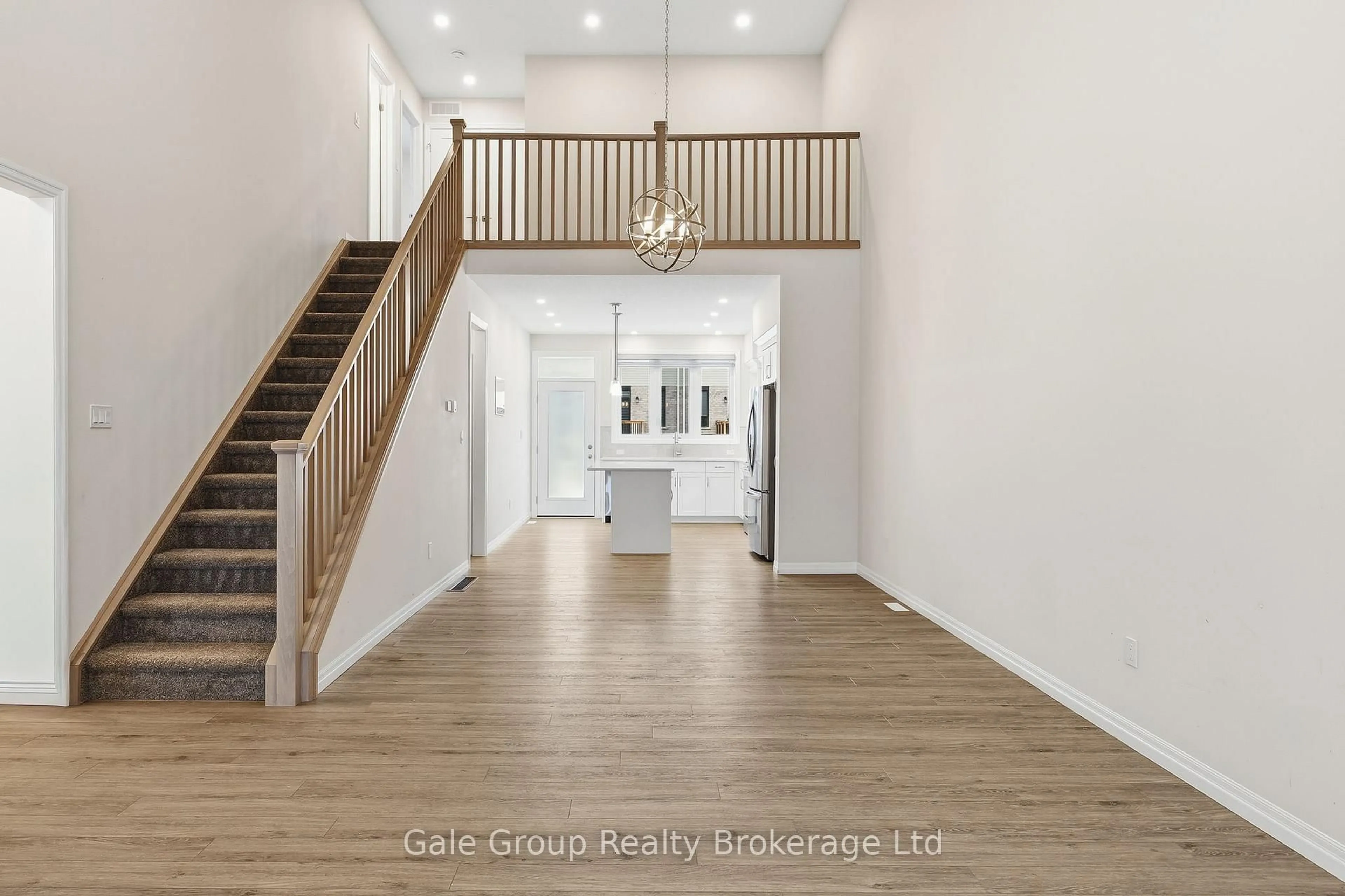 Indoor entryway for 61 Keba Cres, Tillsonburg Ontario N4G 0K7
