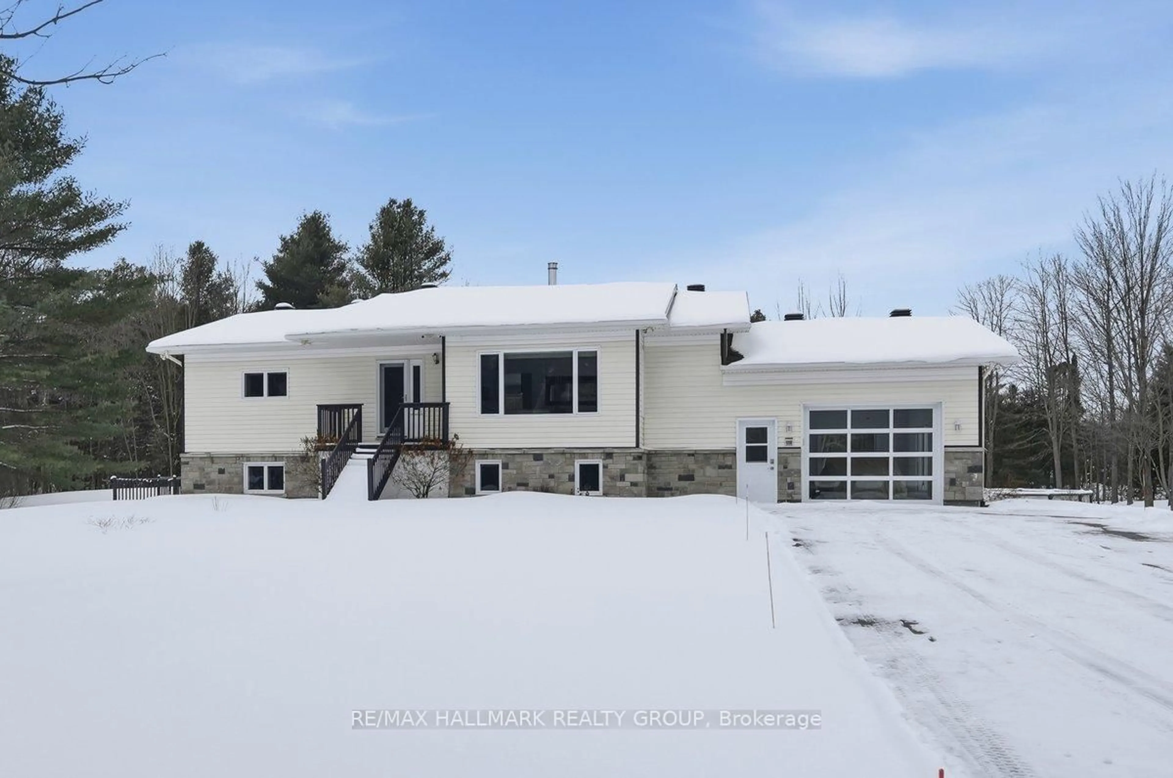 Unknown for 1720 Des Pins Rd, The Nation Ontario K0A 2M0