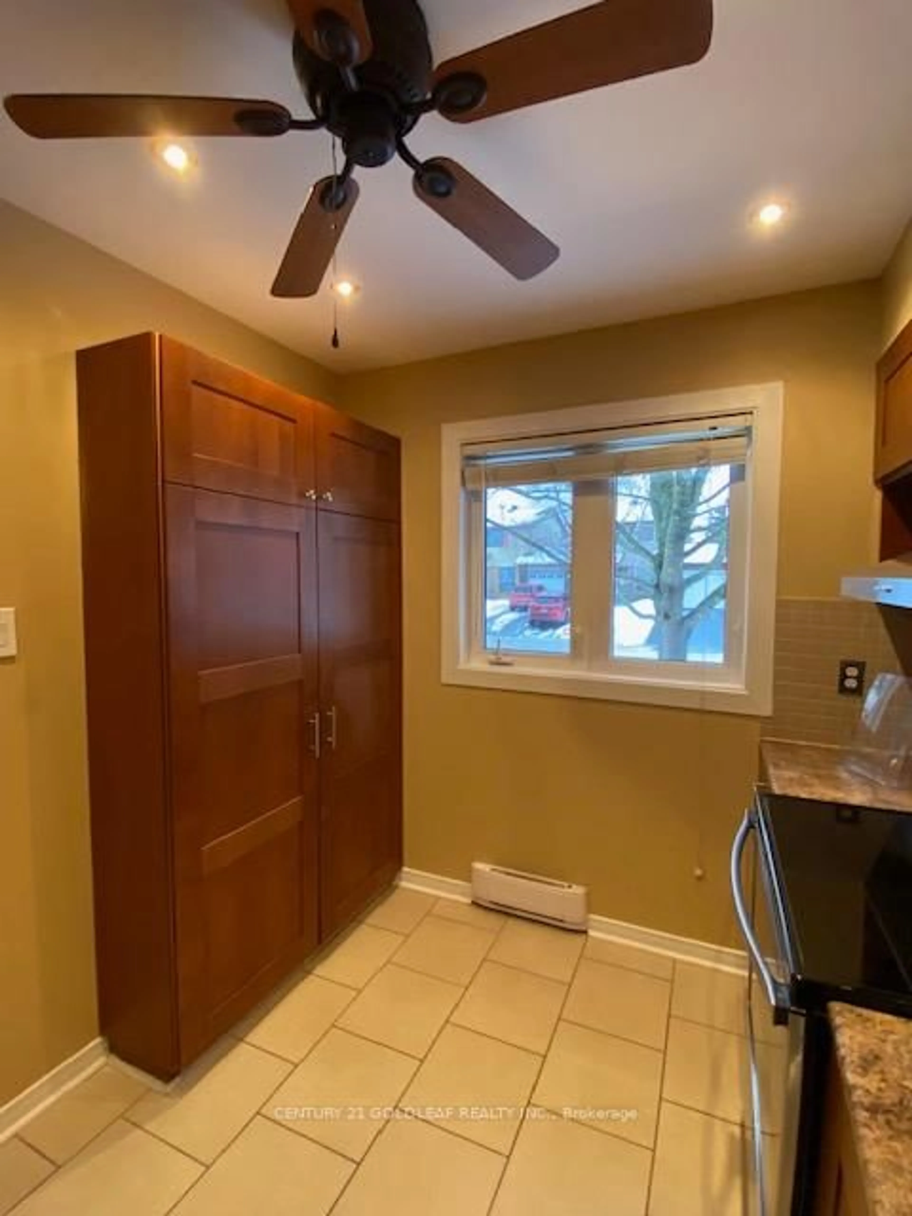 Unknown for 1342 Cedarcroft Cres #11, Ottawa Ontario K1B 5C8