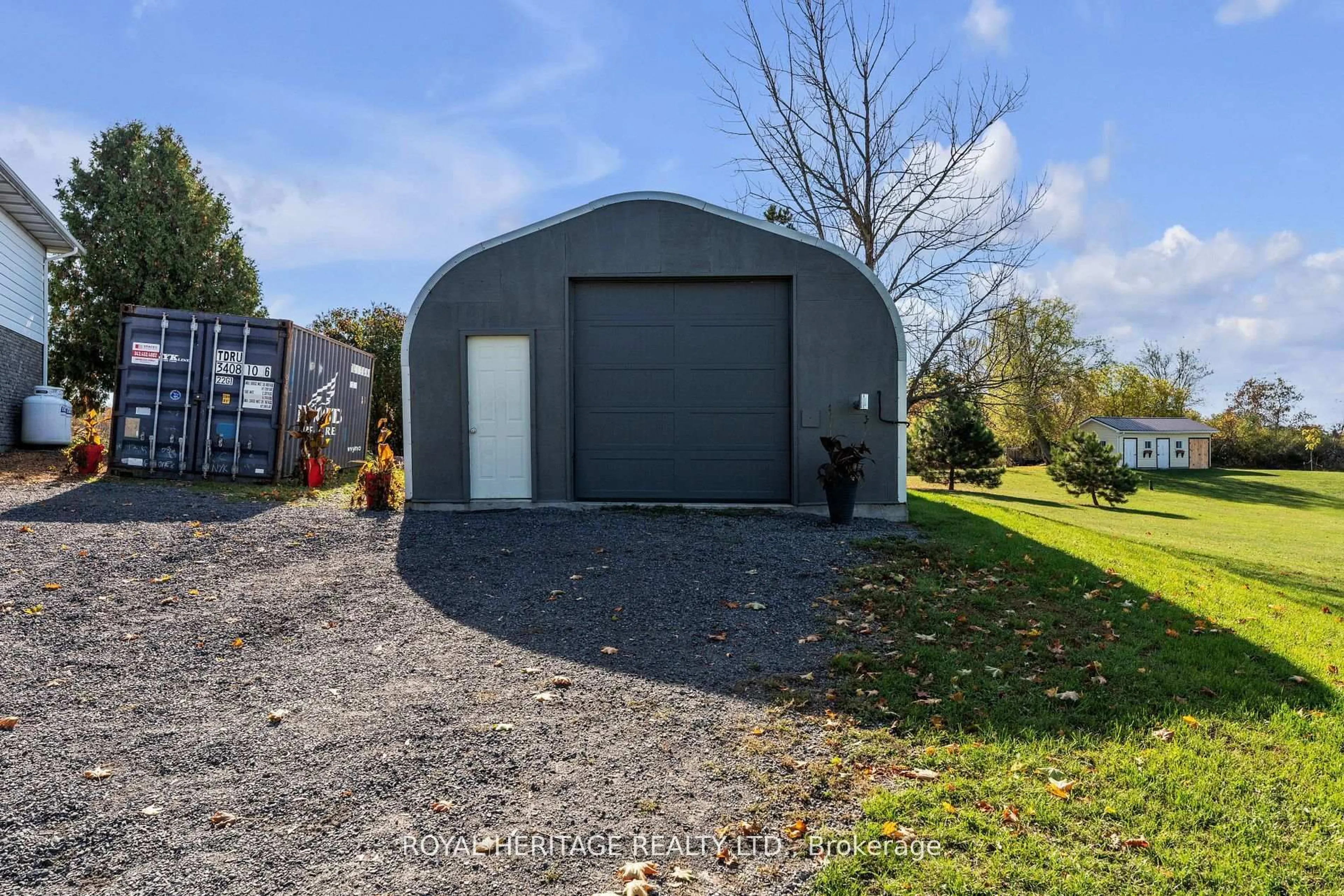 Shed for 589 County 2 Rd, Front of Leeds & Seeleys Bay Ontario K0E 1L0