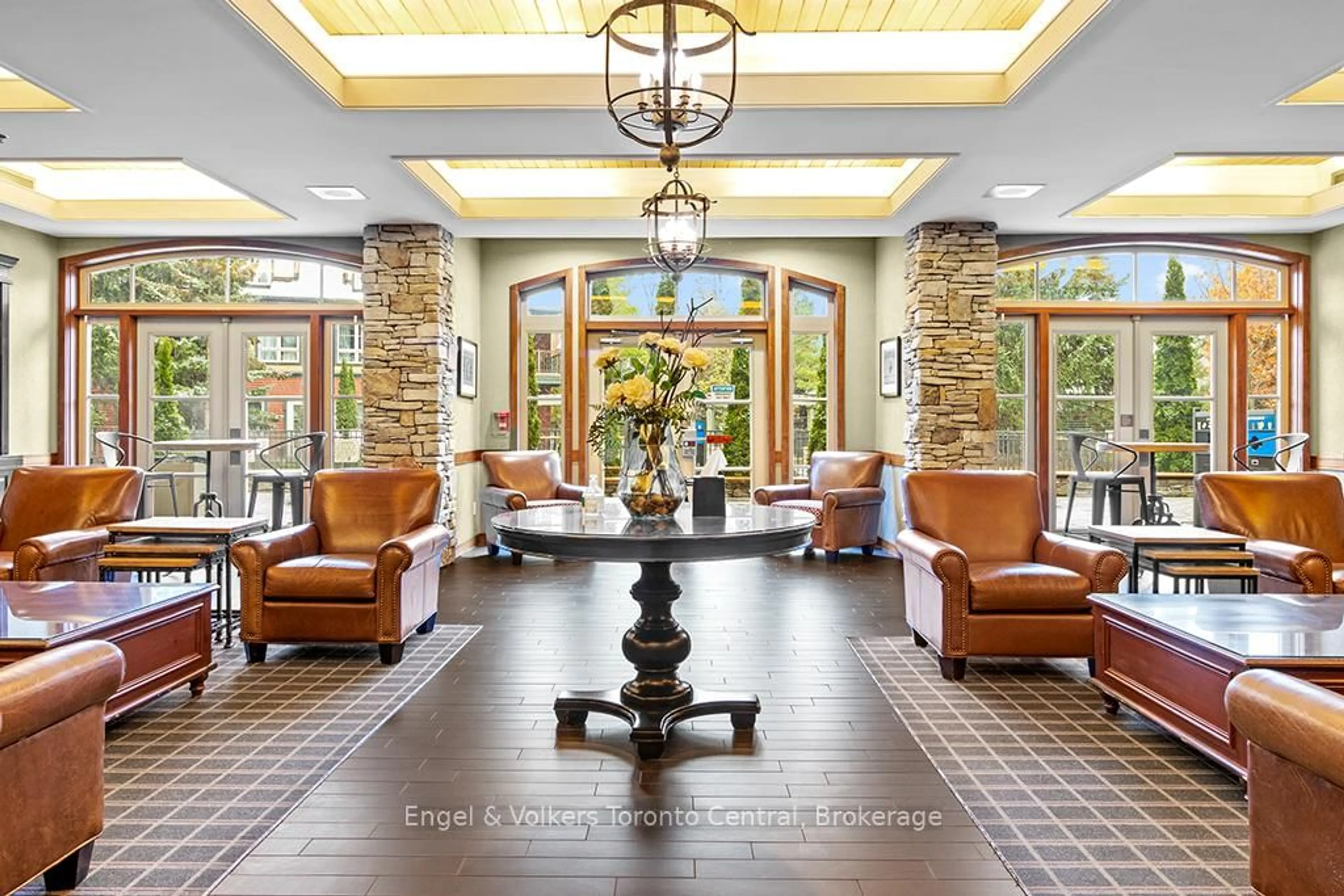 Indoor foyer for 156 Jozo Weider Blvd #174, Blue Mountains Ontario L9Y 0V2