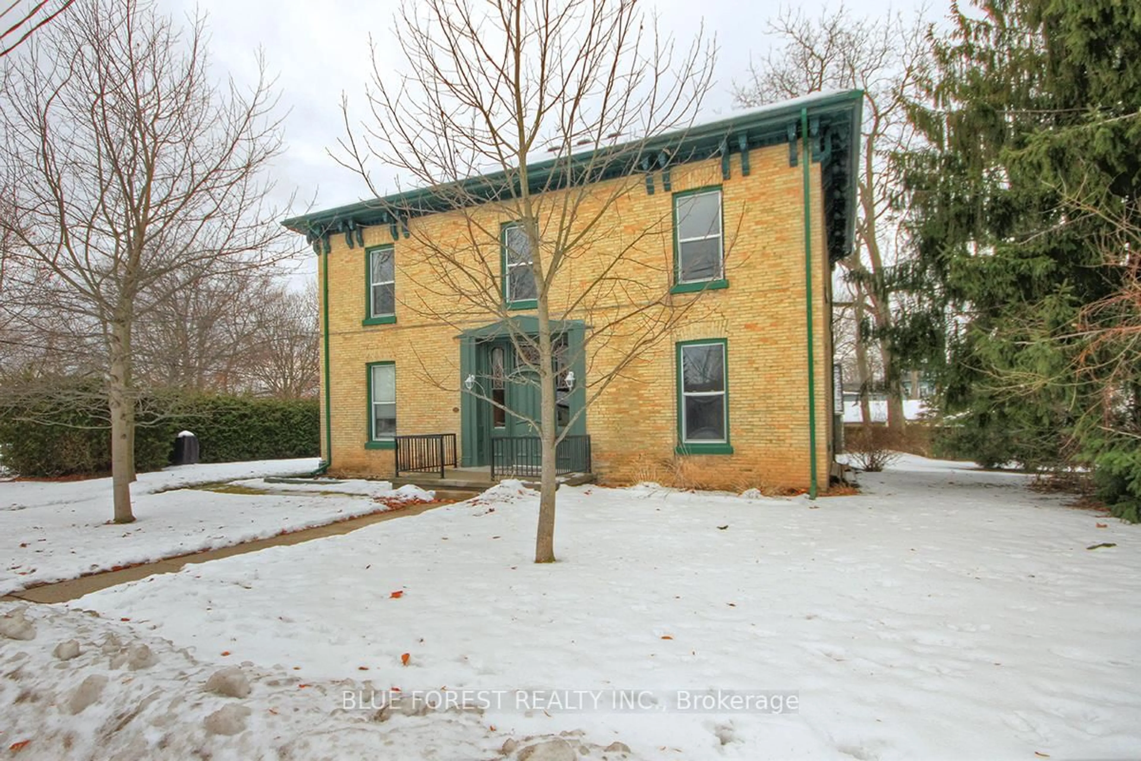 Home with brick exterior material, building for 7 Church St, St. Thomas Ontario N5R 3E4