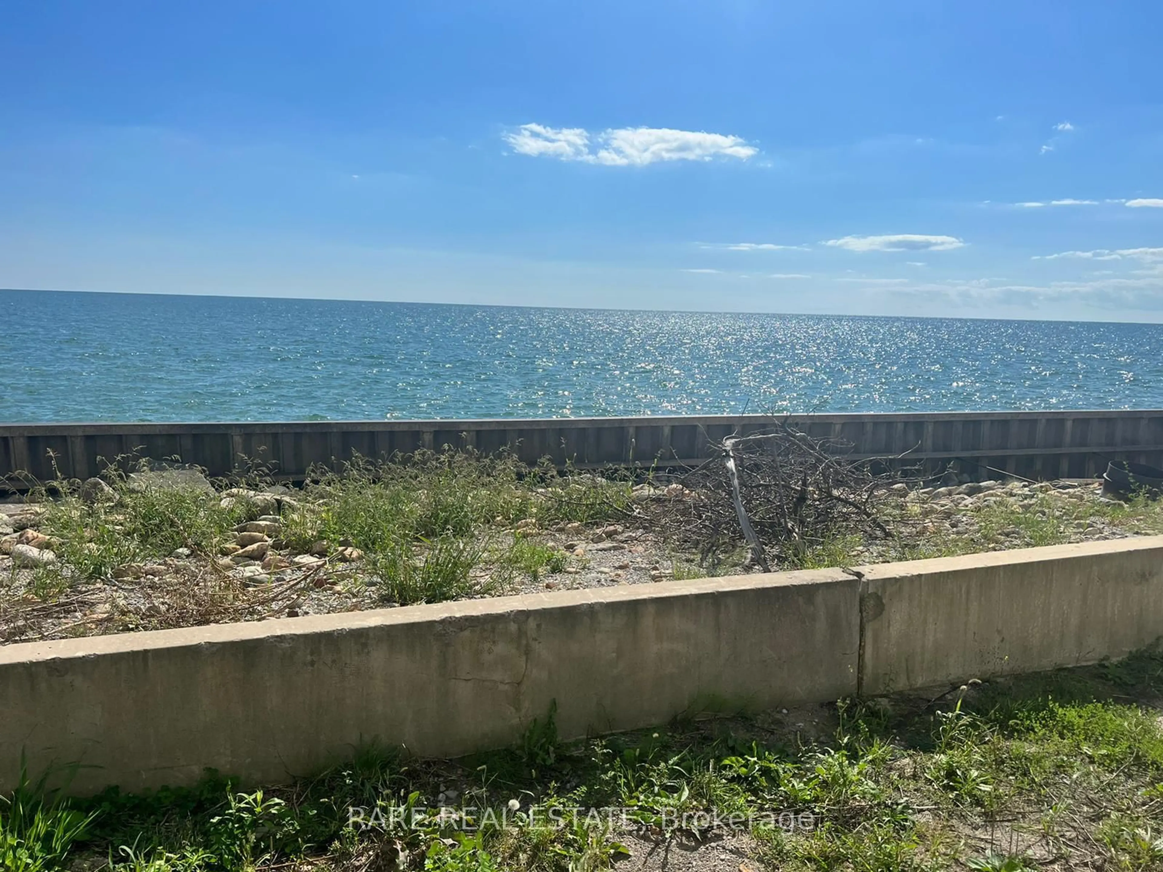 Unknown for 18080 Erie Shore Dr, Chatham-Kent Ontario N0P 1A0