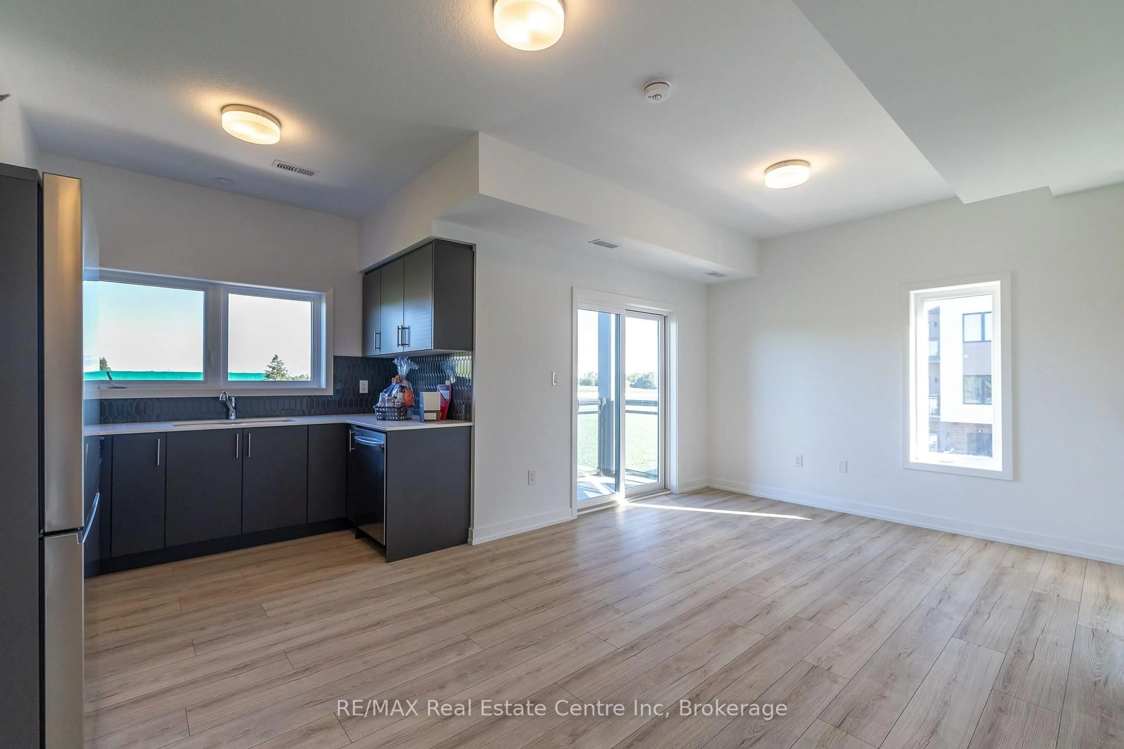 Open concept kitchen, unknown for 940 St.David St #60, Centre Wellington Ontario N1M 2W3