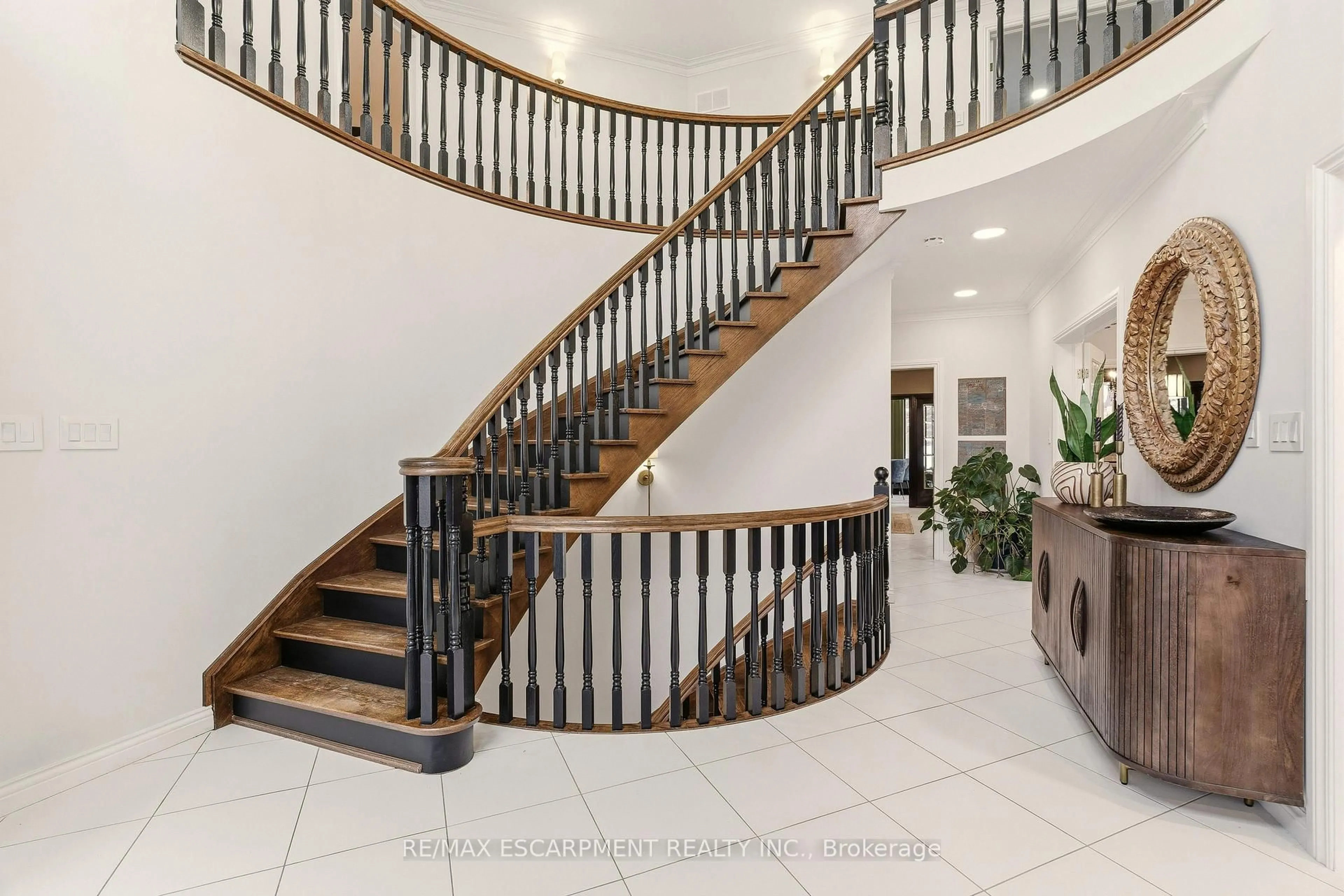 Unknown for 82 Maple Dr, Hamilton Ontario L8G 3C2