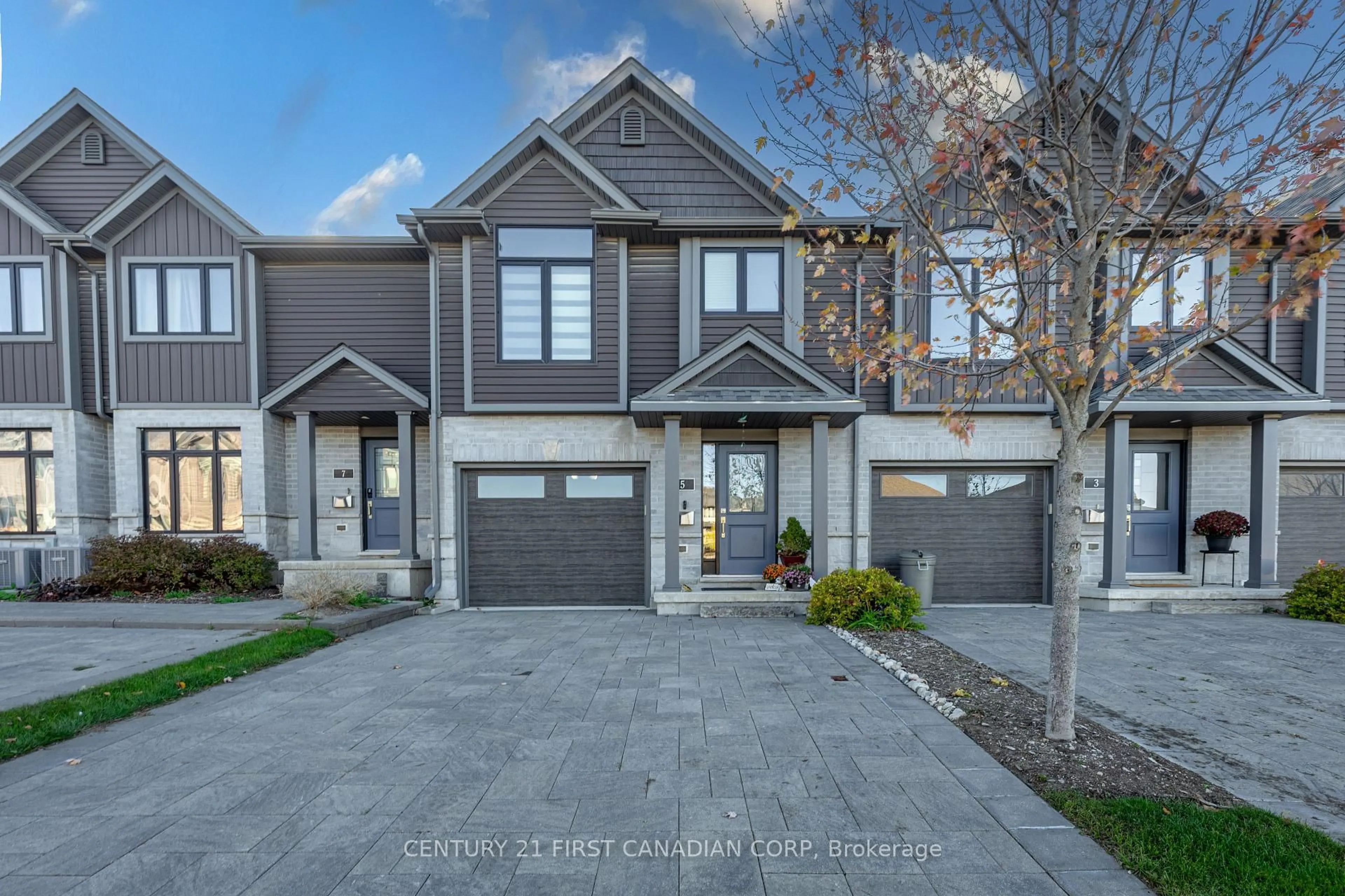 Home with brick exterior material, street for 1110 Meadowlark Rdge #5, London South Ontario N6M 0H4