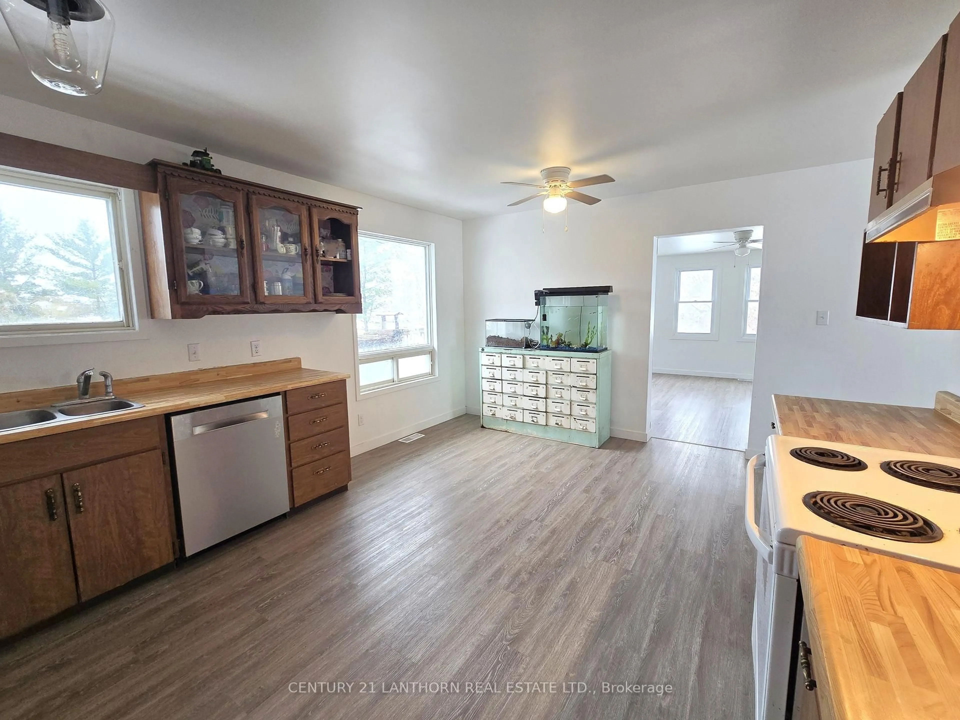 Open concept kitchen, unknown for 87 Rorabeck Rd, Trenton Ontario K8V 5P8