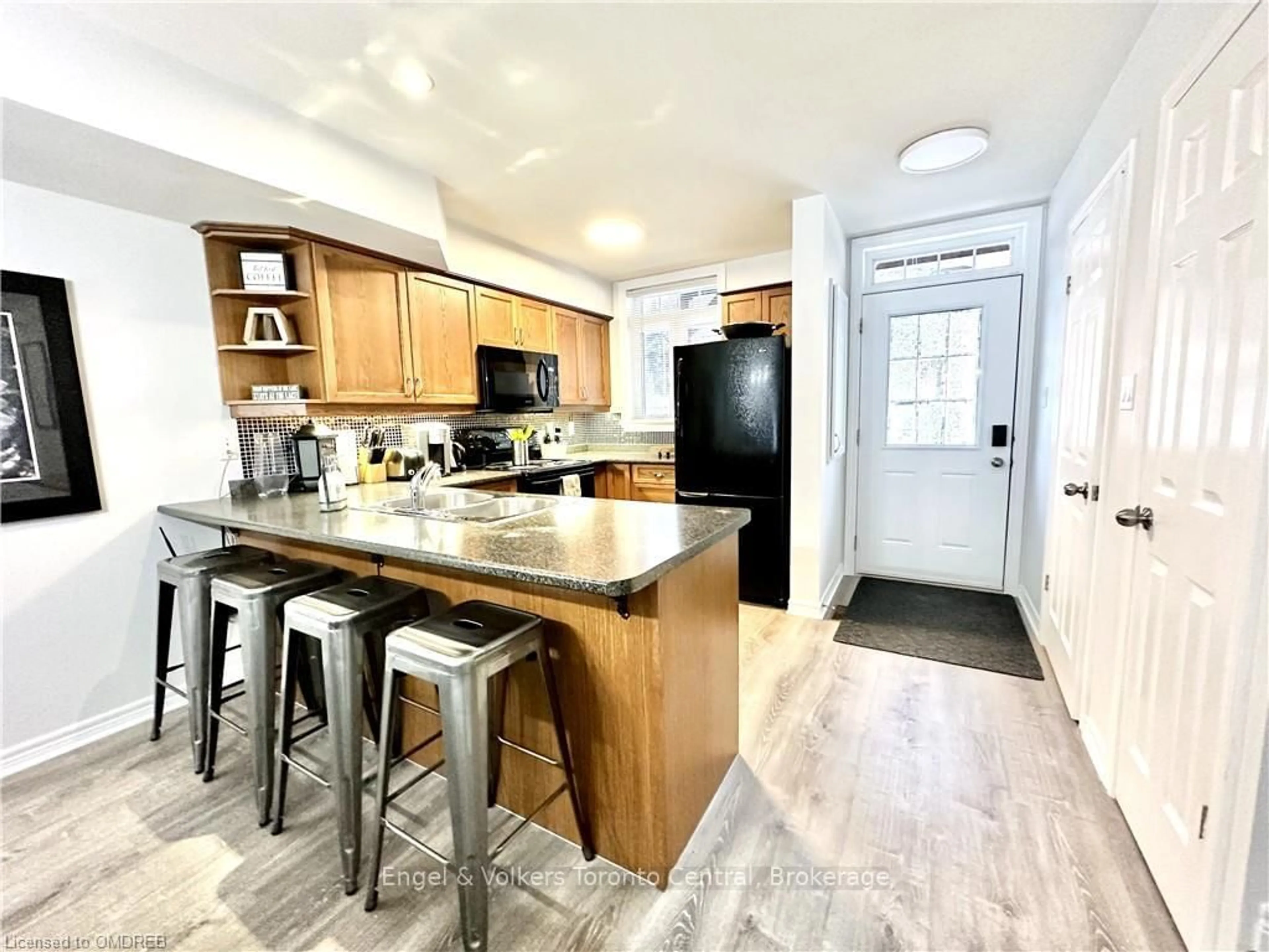 Open concept kitchen, unknown for 1579 ANSTRUTHER LAKE Rd #20, North Kawartha Ontario K0L 1A0