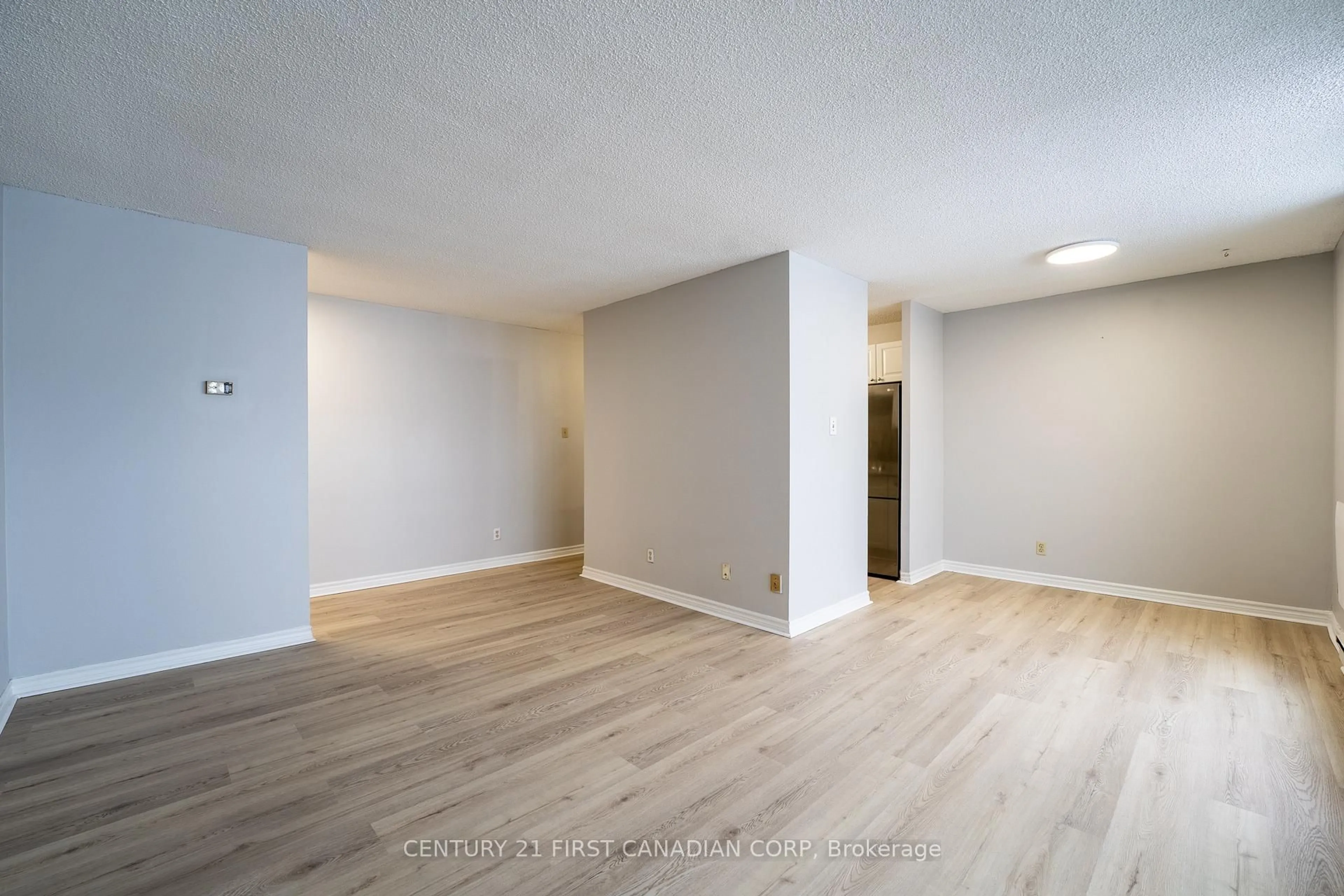 A pic of a room for 1103 Jalna Blvd #1002, London South Ontario N6E 2W8