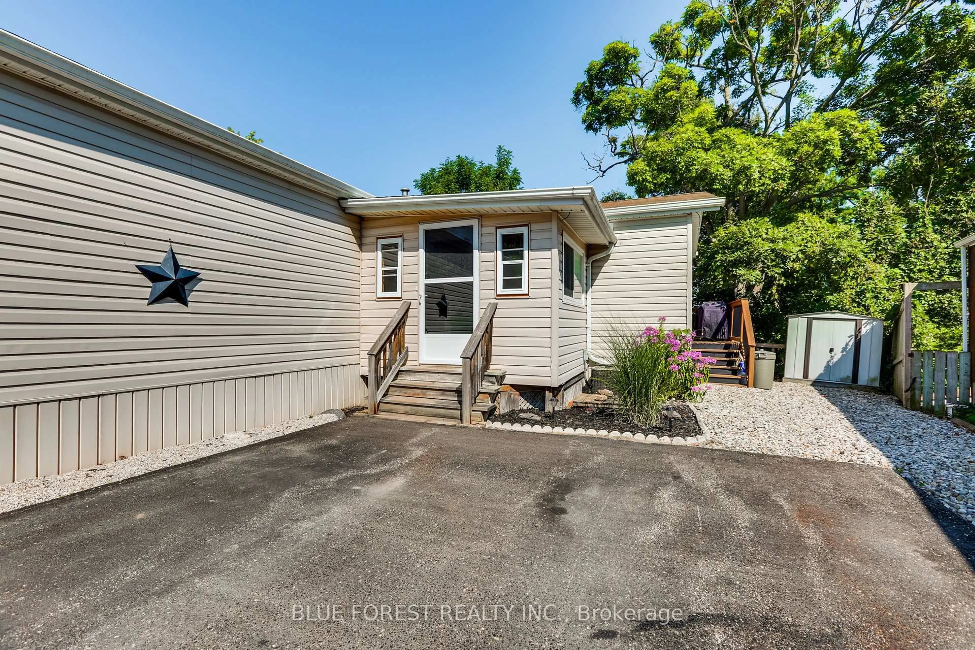 Unknown for 3100 Dorchester Rd #52, Thames Centre Ontario N0L 1G5