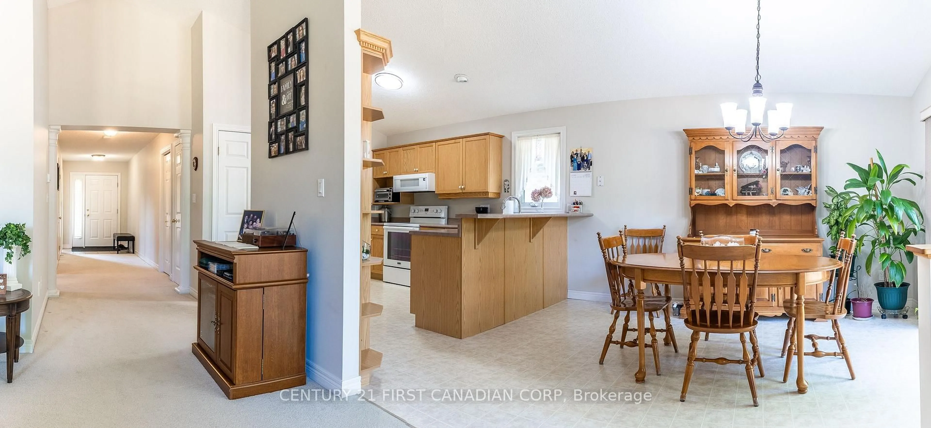 Open concept kitchen, unknown for 20 Windemere Pl #18, St. Thomas Ontario N5R 6H6