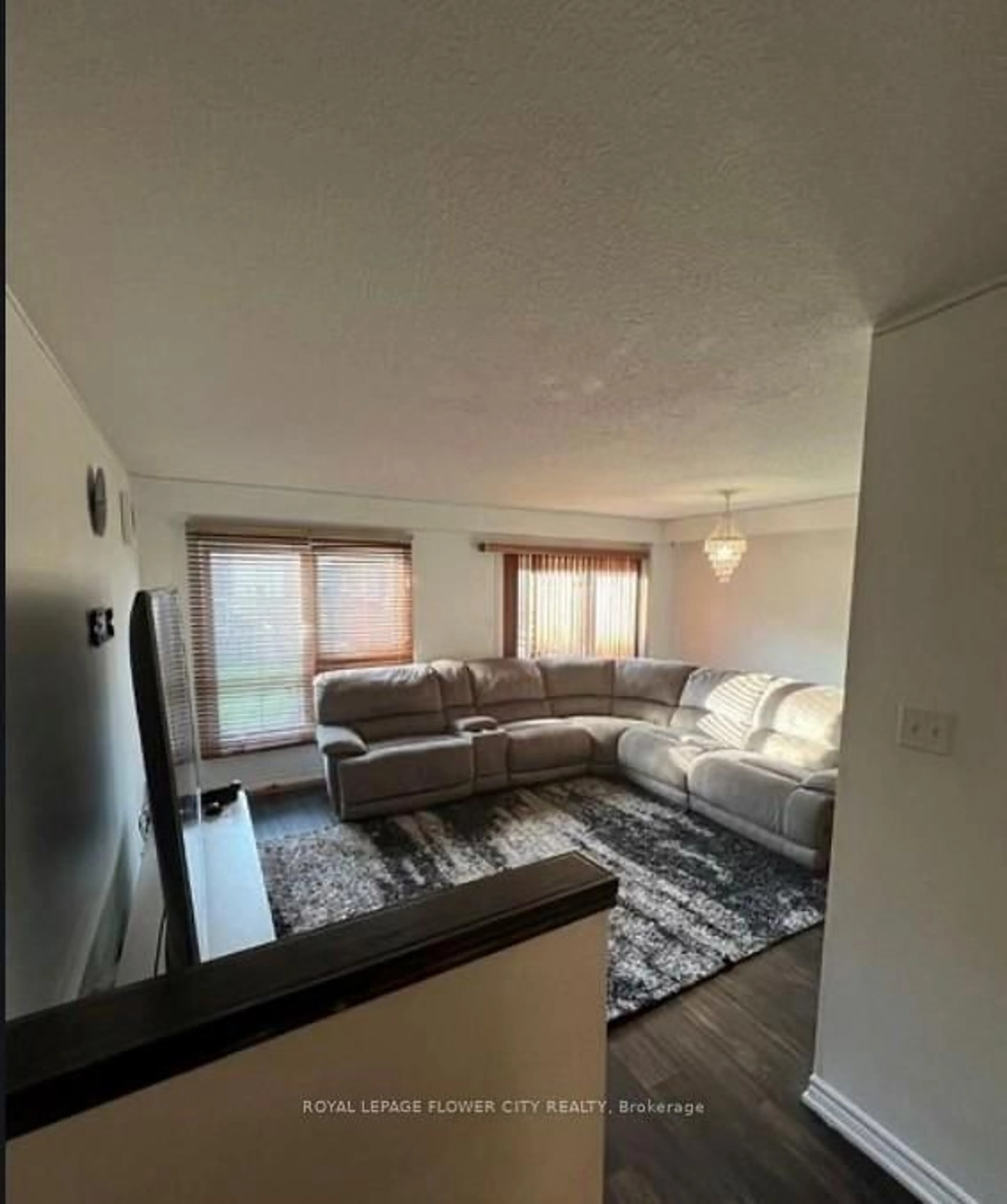 Living room with furniture, unknown for 64 Rockcliffe Dr, Kitchener Ontario N2R 1W5