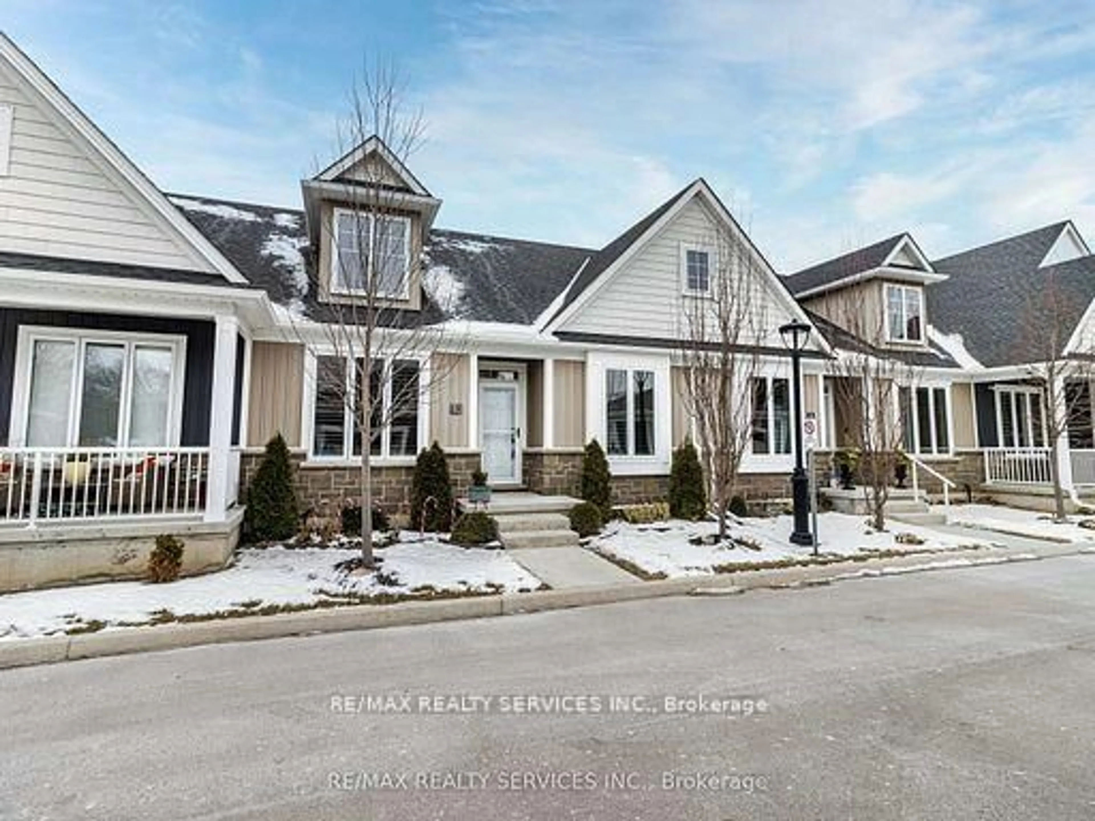 Unknown for 18 Princeton common St, St. Catharines Ontario L2N 0B7