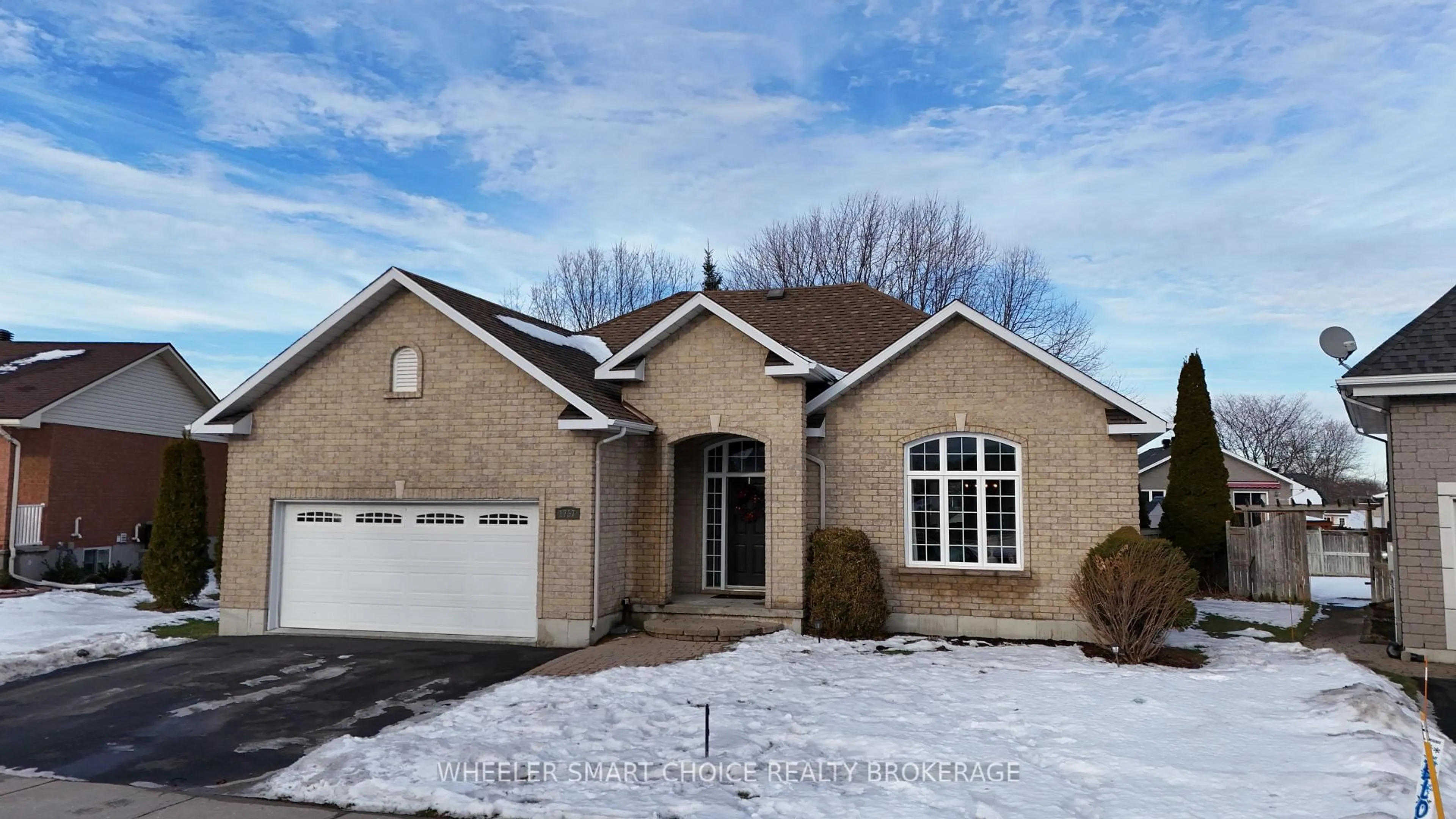Home with brick exterior material, street for 1757 MacIntyre Ave, Cornwall Ontario K6J 5W1