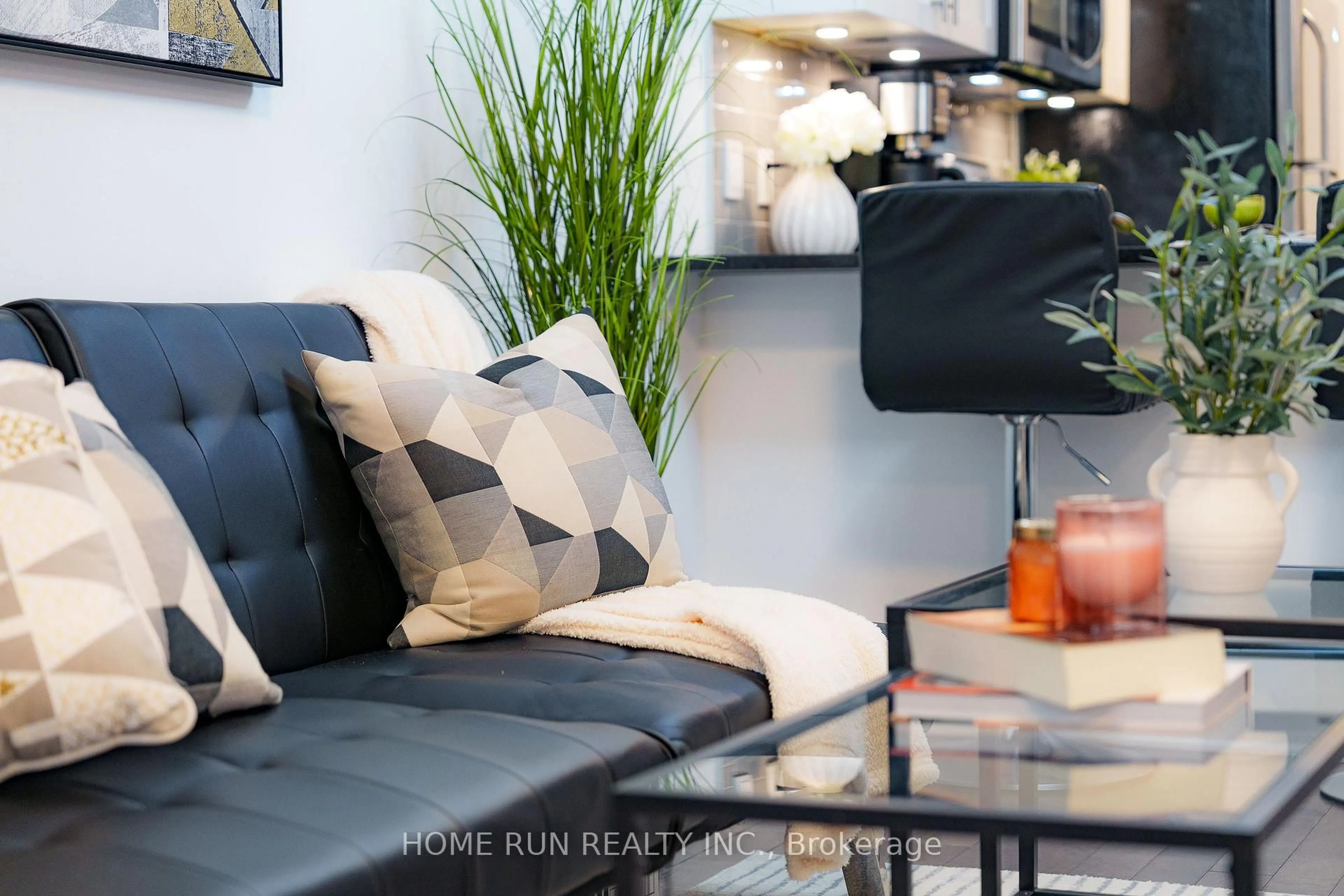 Living room with furniture, unknown for 458A KING EDWARD Ave, Ottawa Ontario K1N 0B3