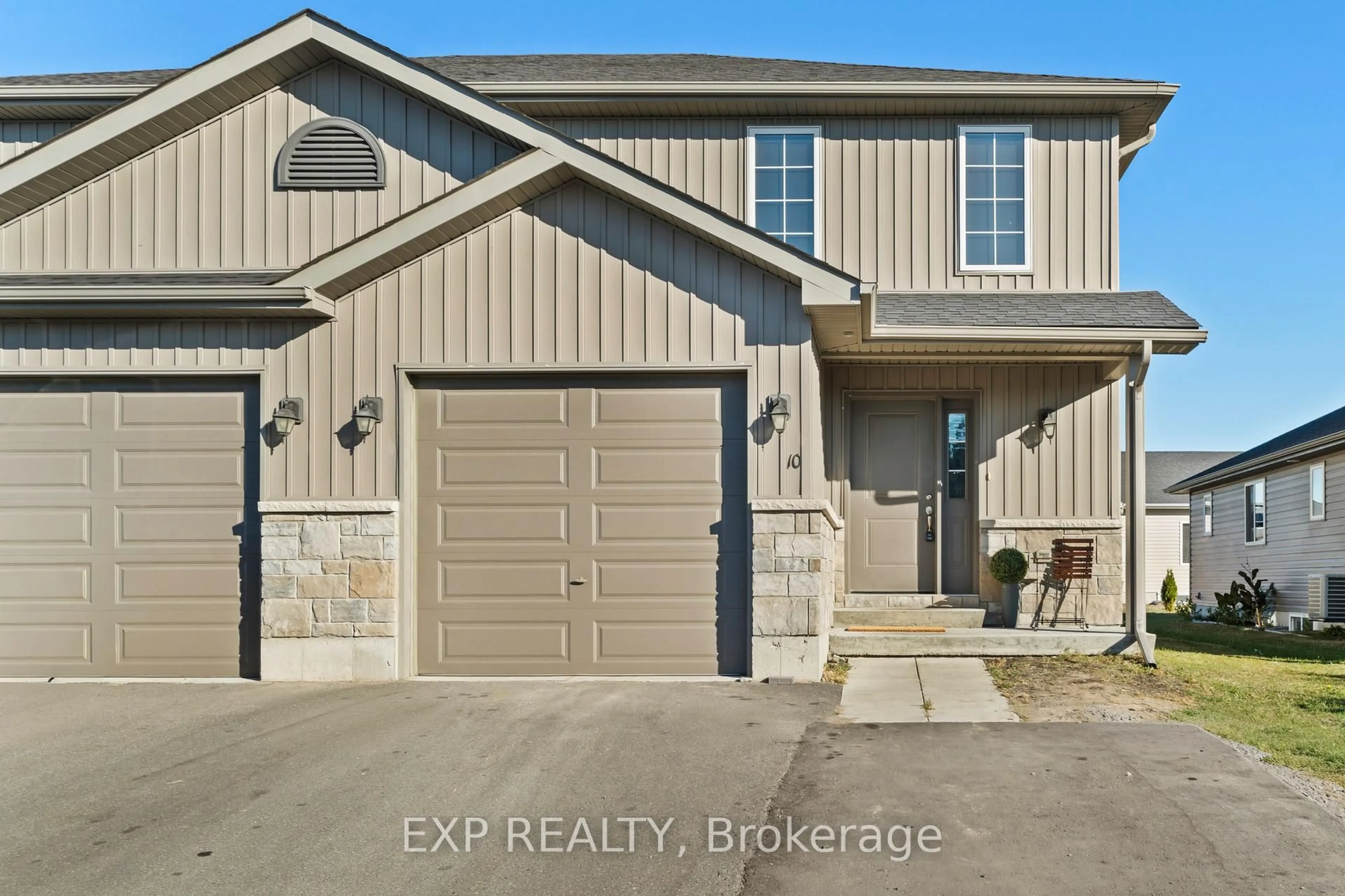 Unknown for 10 Cobblestone St, Belleville Ontario K8P 0E4