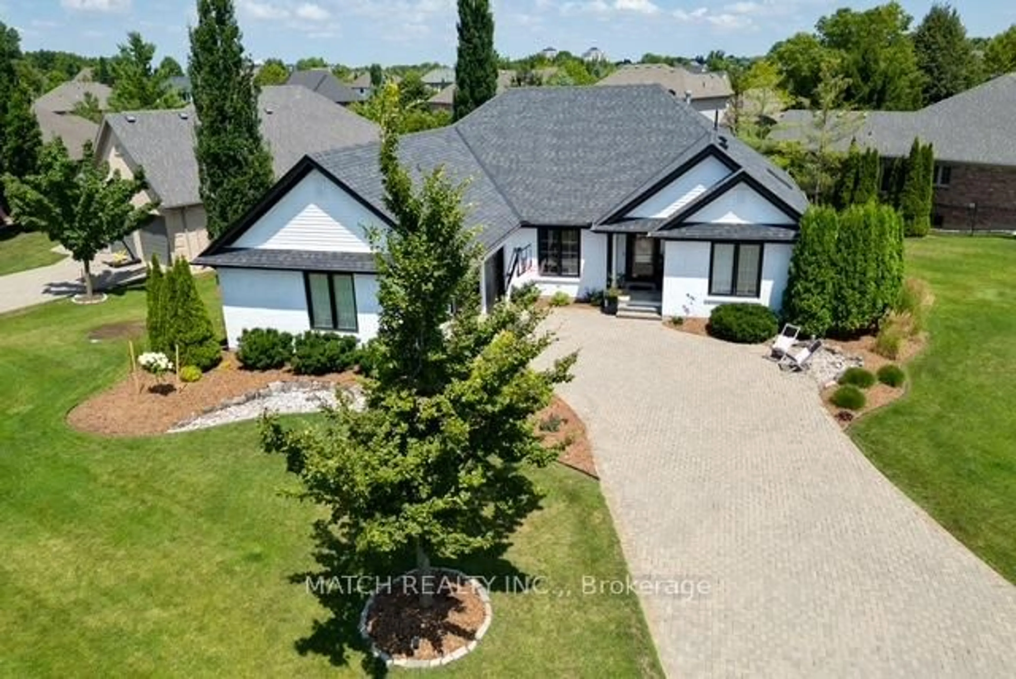 A pic from outside/outdoor area/front of a property/back of a property/a pic from drone, street for 477 Sundance Pl, London North Ontario N6G 5J9