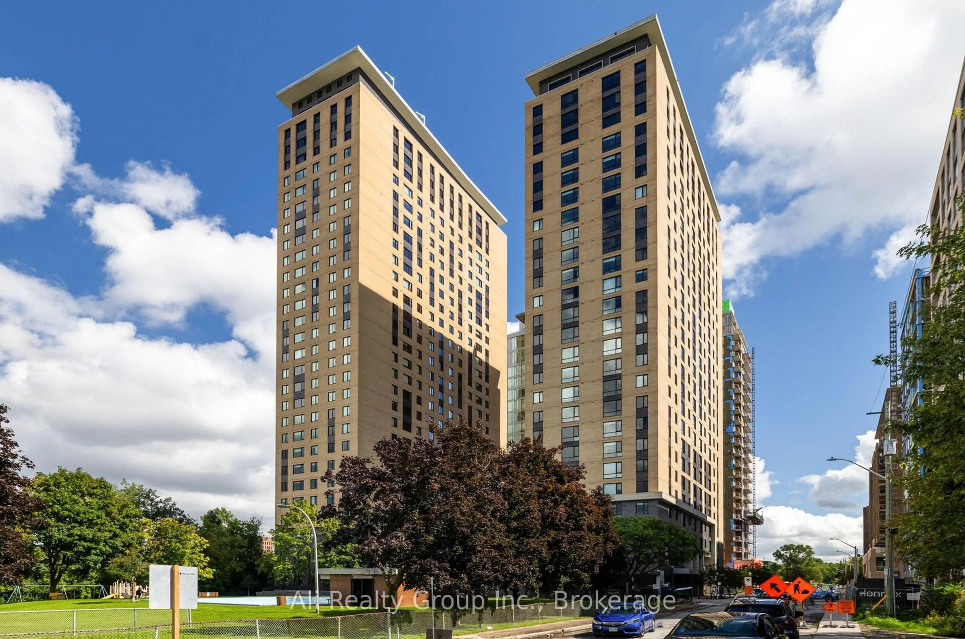 Unknown for 105 Champagne Ave #1602, Ottawa Ontario K1S 5E5