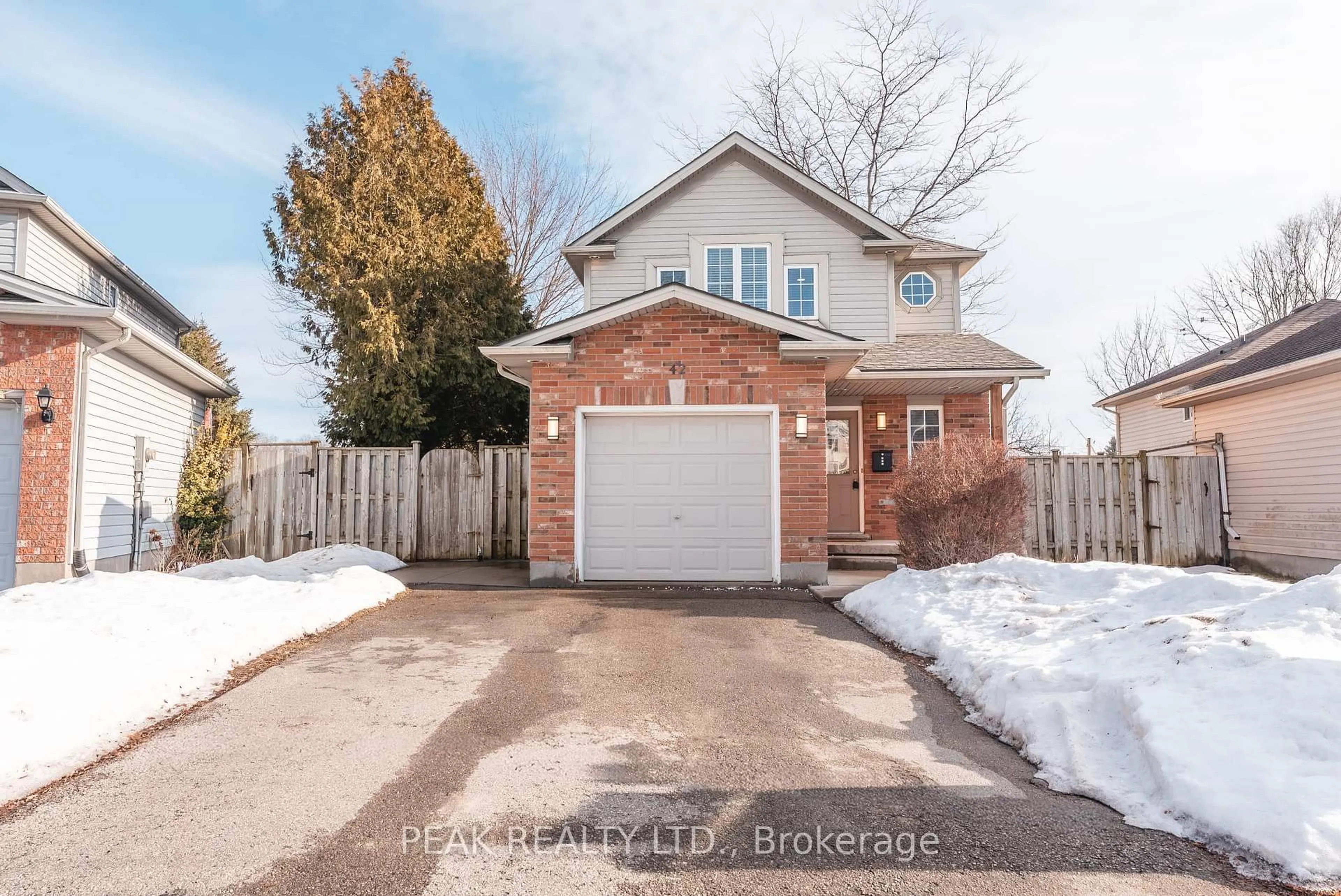 Unknown for 42 Roman Cres, London East Ontario N5V 4W4