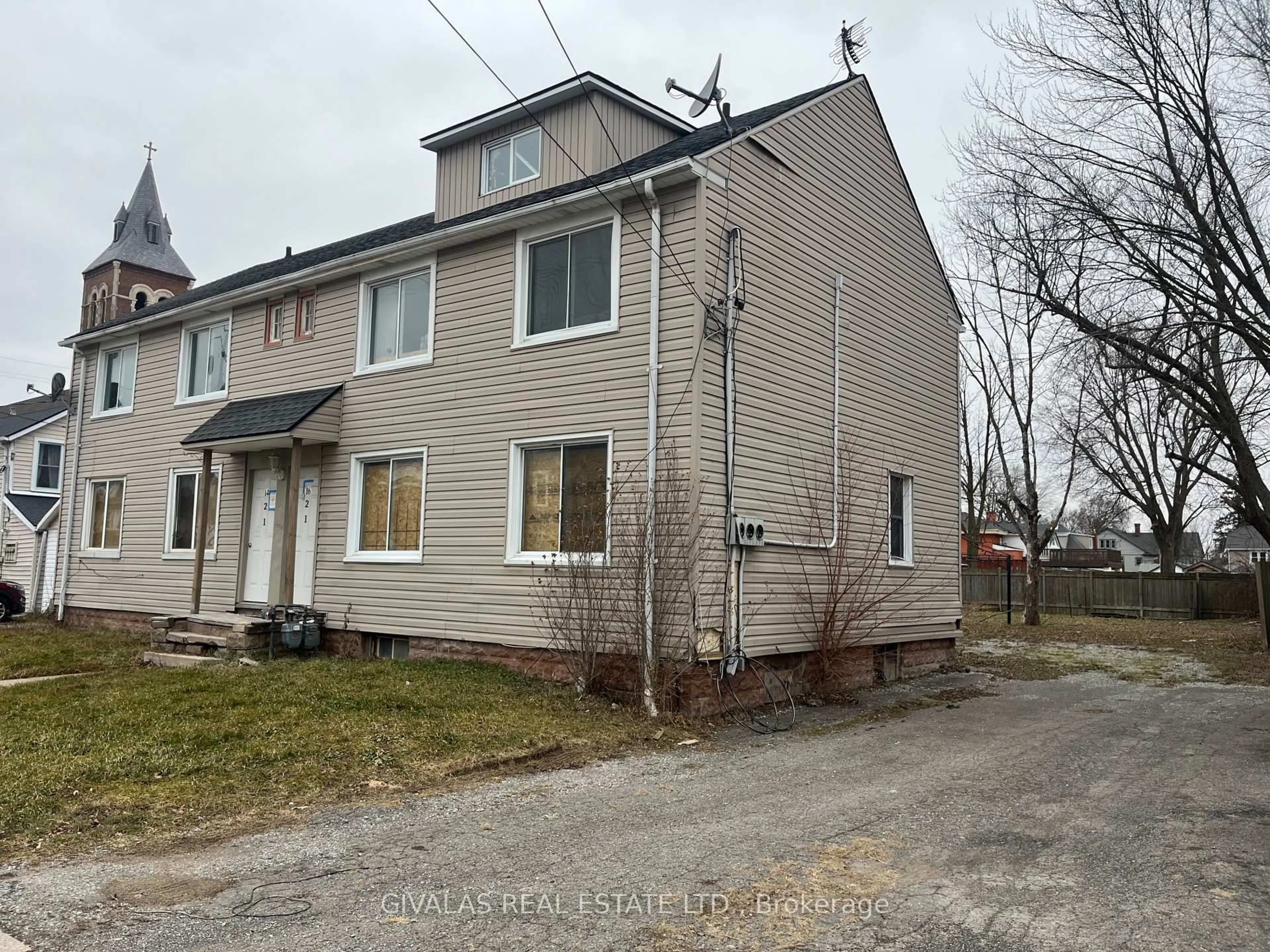 Unknown for 14 Asher St, Welland Ontario L3B 4J1