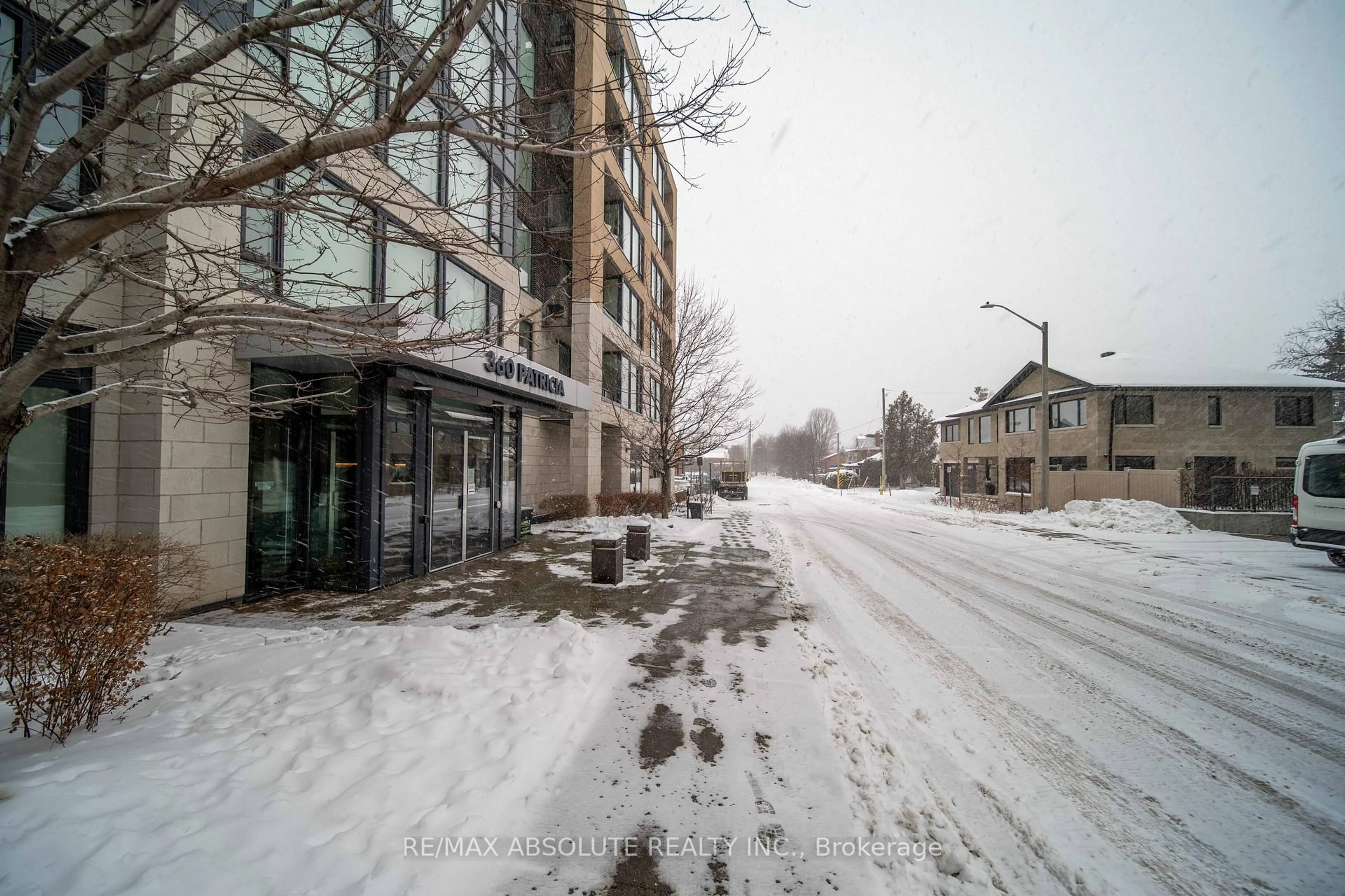 Unknown for 360 Patricia Ave #607, Ottawa Ontario K1Z 0A8