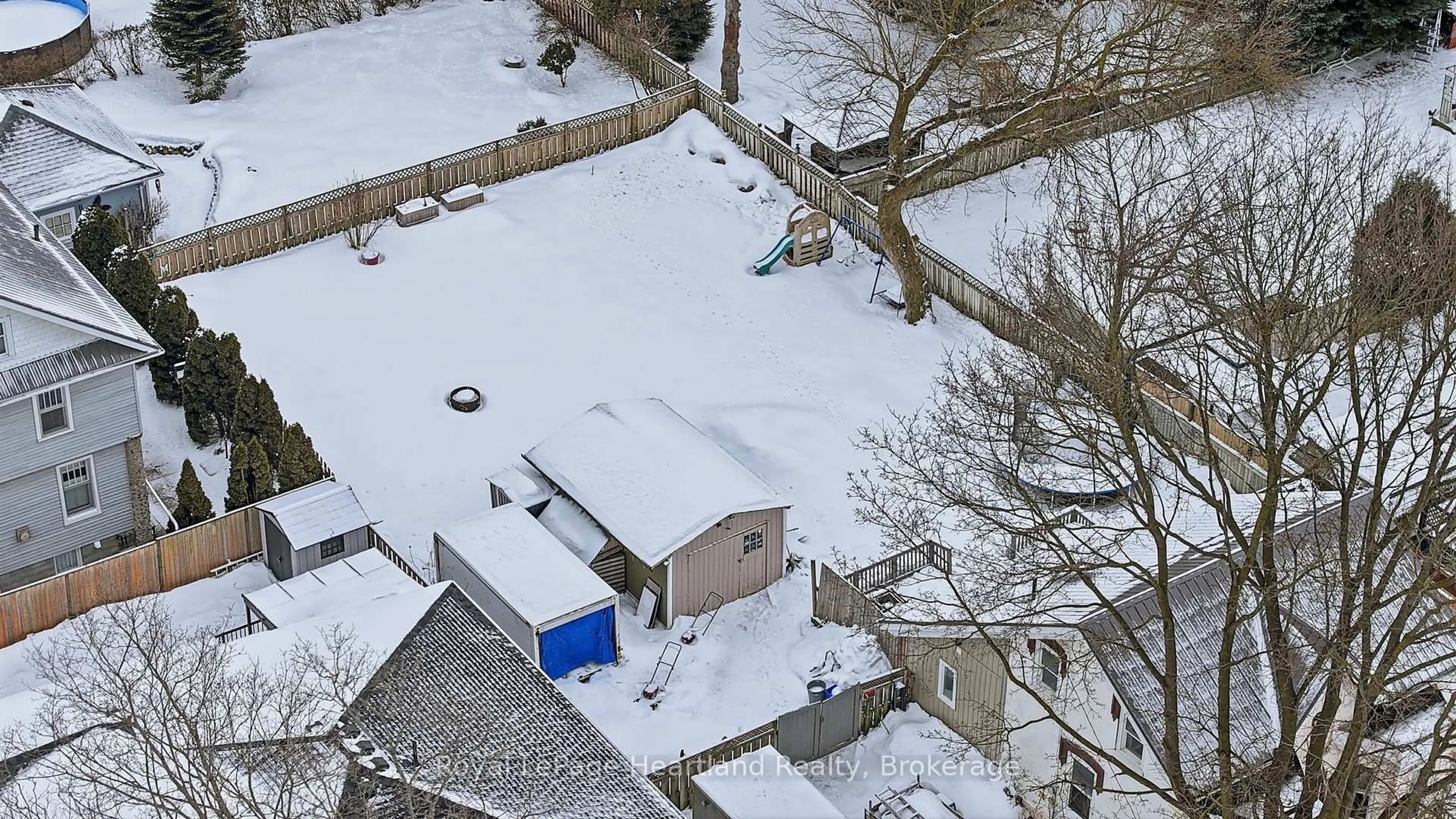A pic from outside/outdoor area/front of a property/back of a property/a pic from drone, street for 350 Lowe St, Minto Ontario N0G 2P0