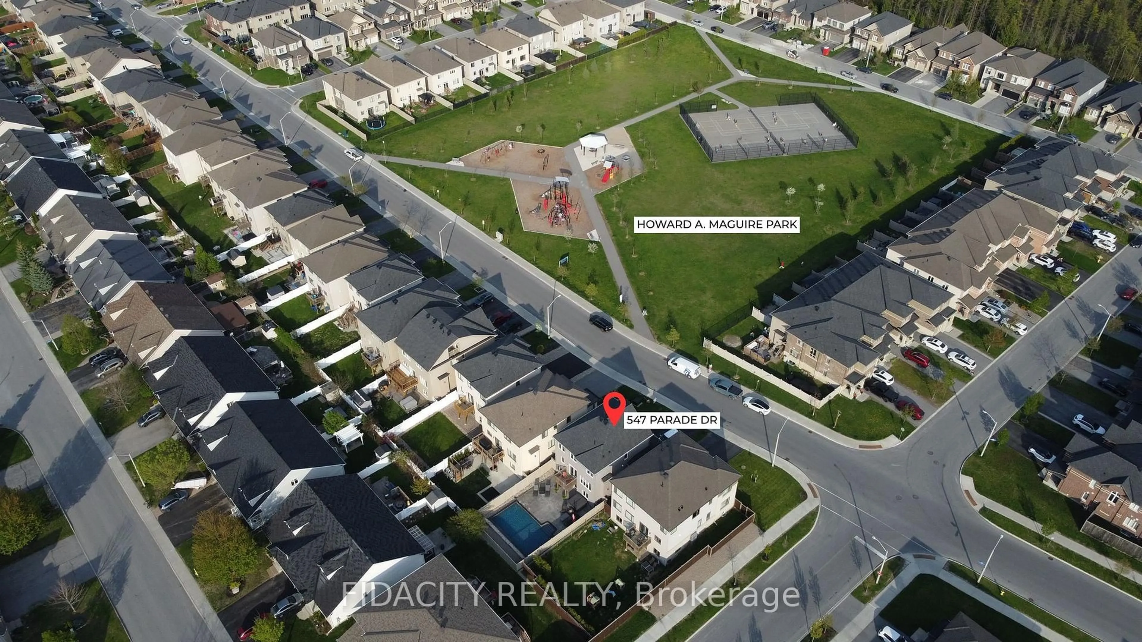A pic from outside/outdoor area/front of a property/back of a property/a pic from drone, street for 547 Parade Dr, Ottawa Ontario K2S 0X8
