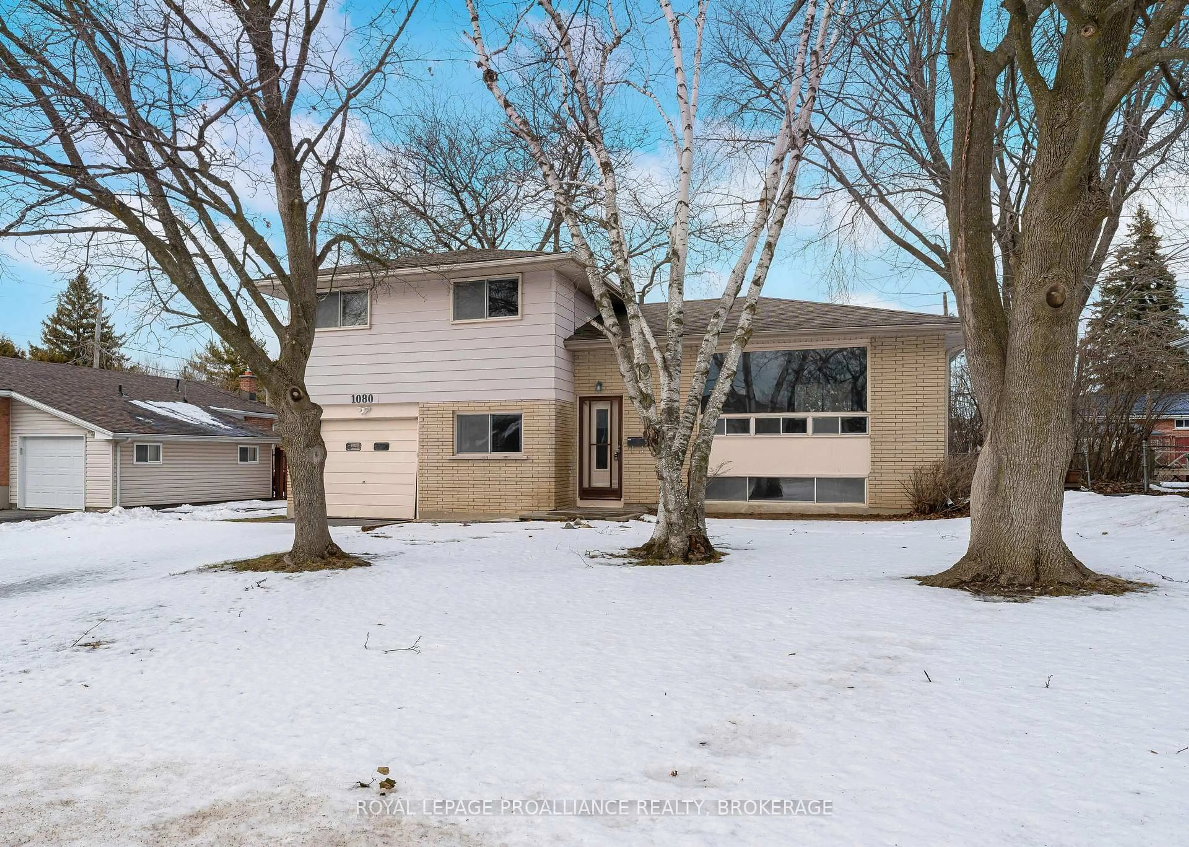 Unknown for 1080 Hudson Dr, Kingston Ontario K7M 5L1