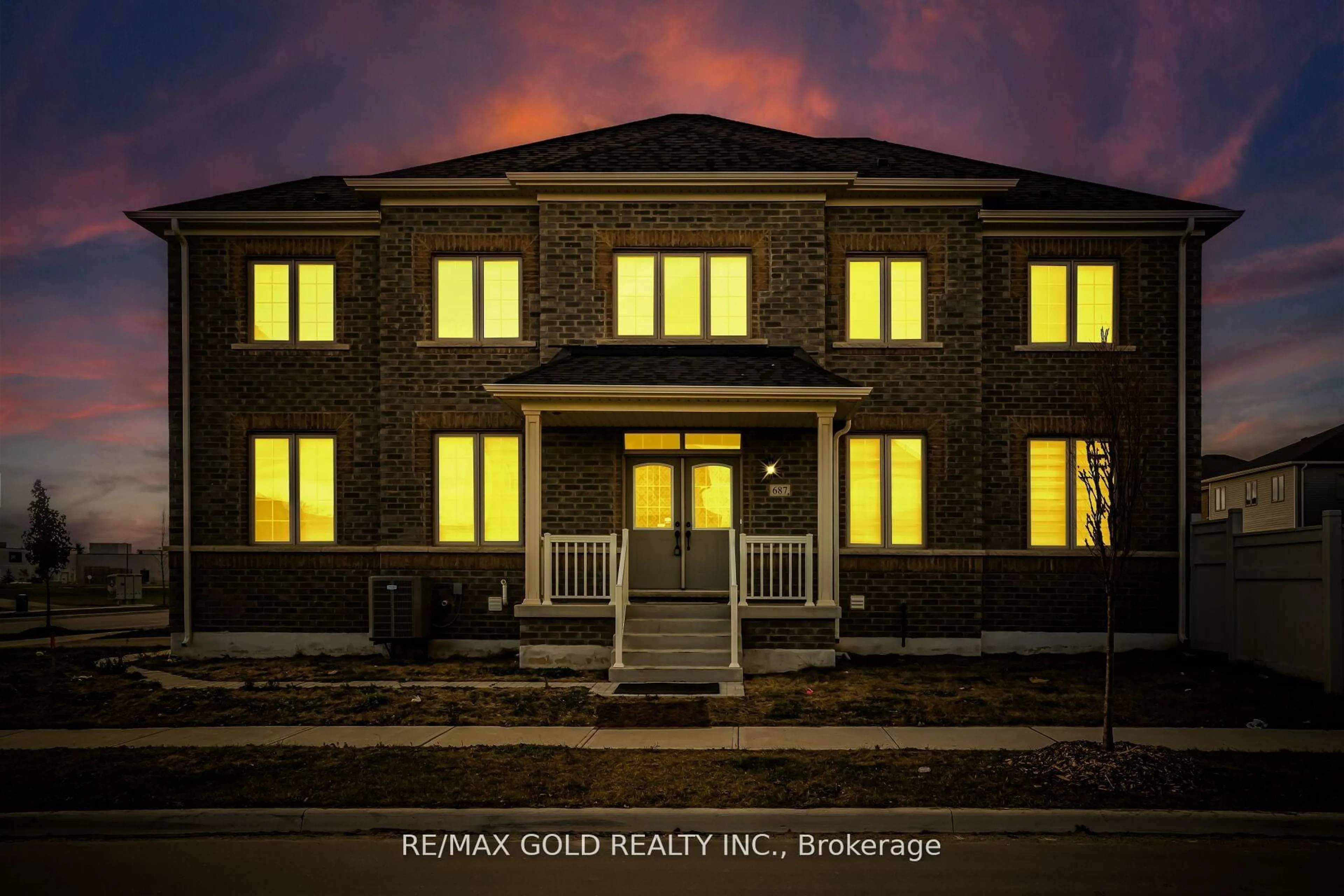 Home with brick exterior material, building for 687 Anishinaabe Dr, Shelburne Ontario L6V 3Y5