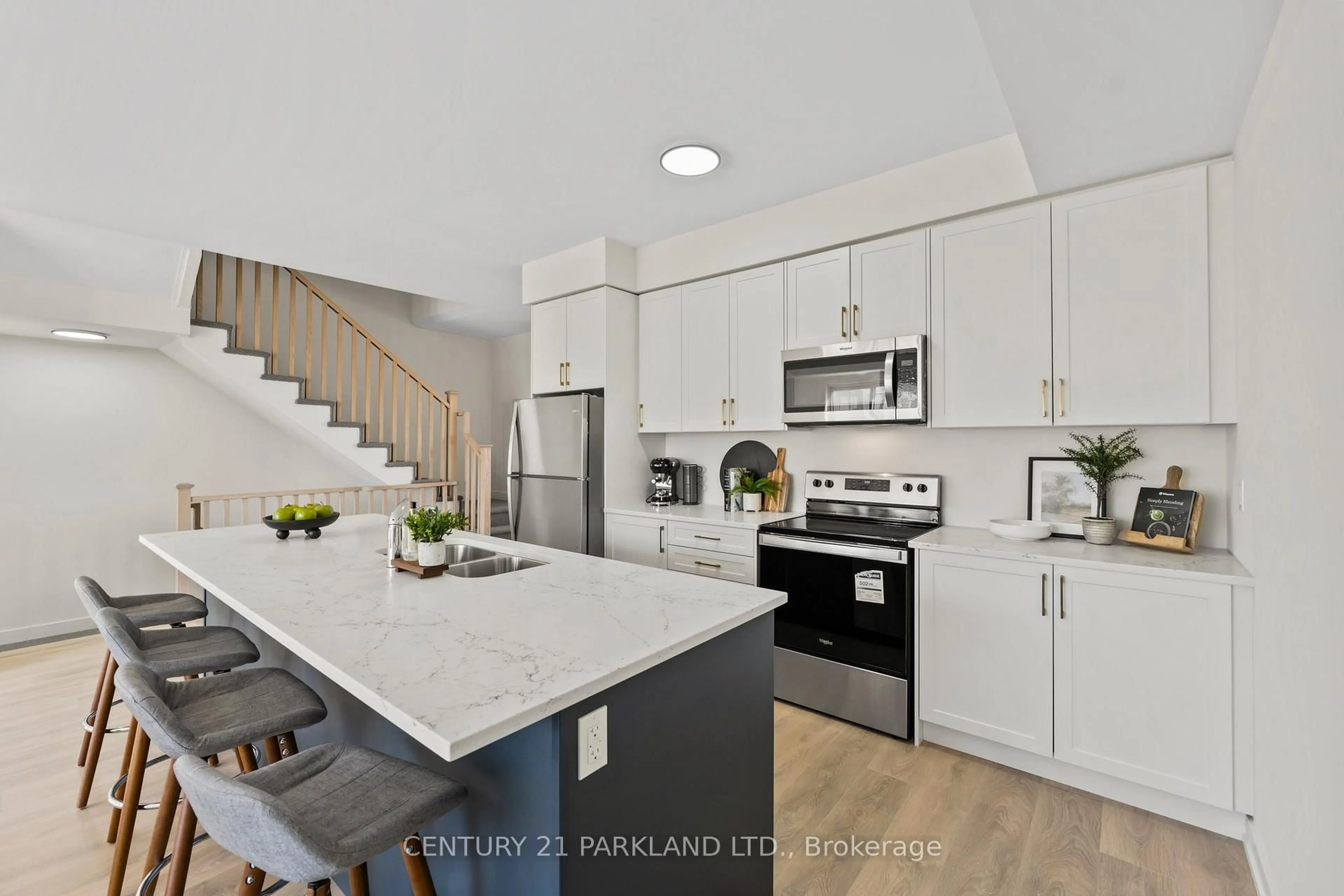 Open concept kitchen, unknown for 160 Densmore Rd ##3, Cobourg Ontario K9A 4J9