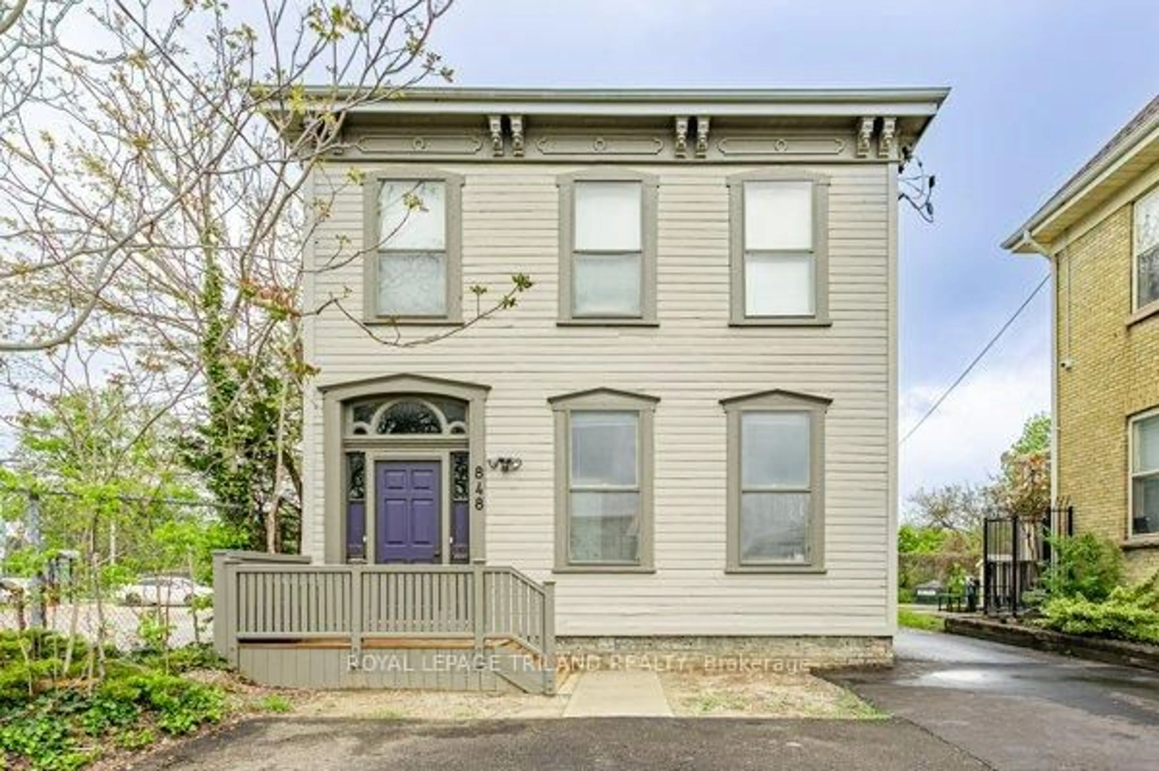 Home with brick exterior material, street for 848 Dundas St, London East Ontario N5W 2Z7