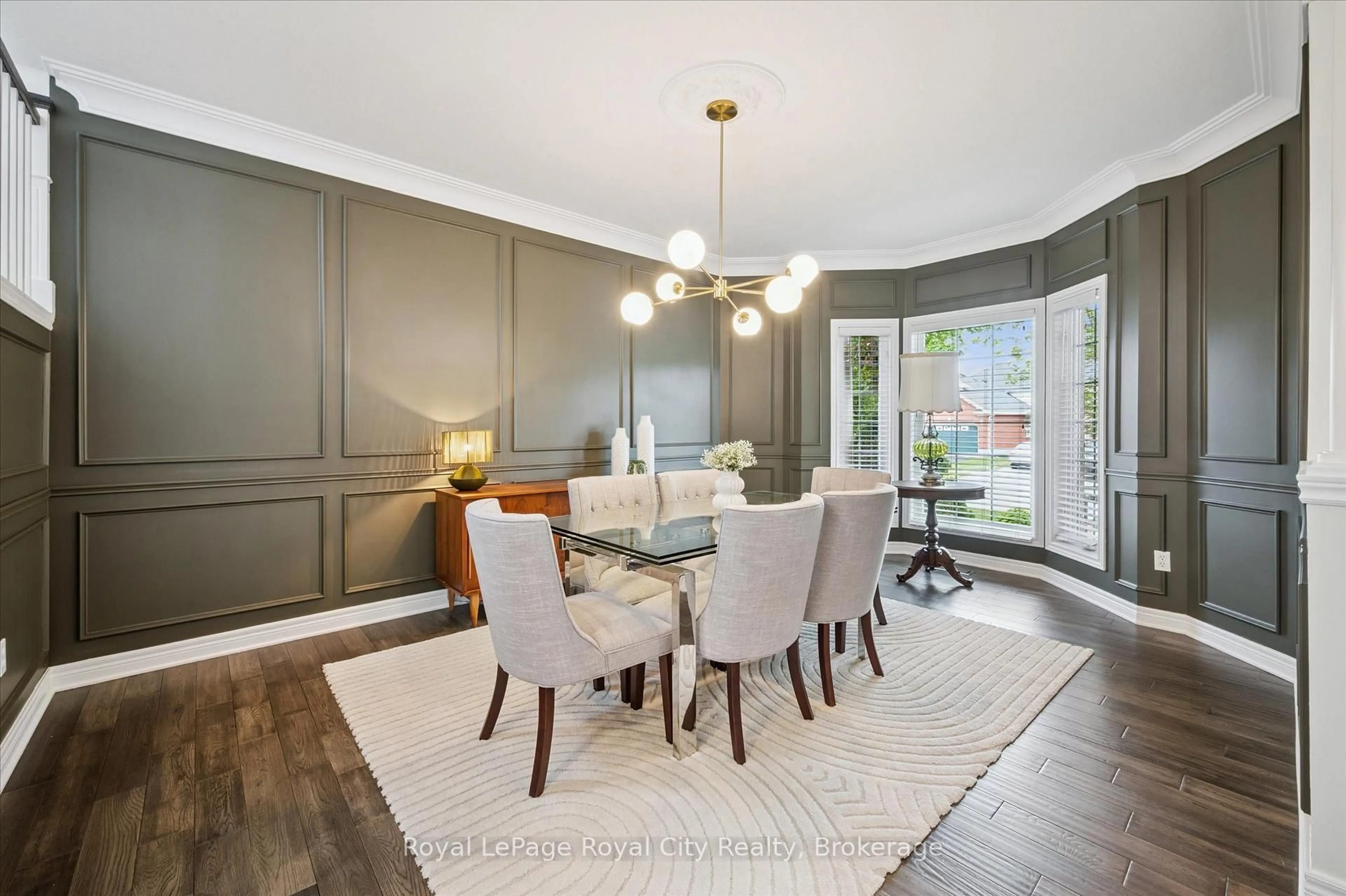 Dining room, wood/laminate floor for 279 Farley Dr, Guelph Ontario N1L 1N6