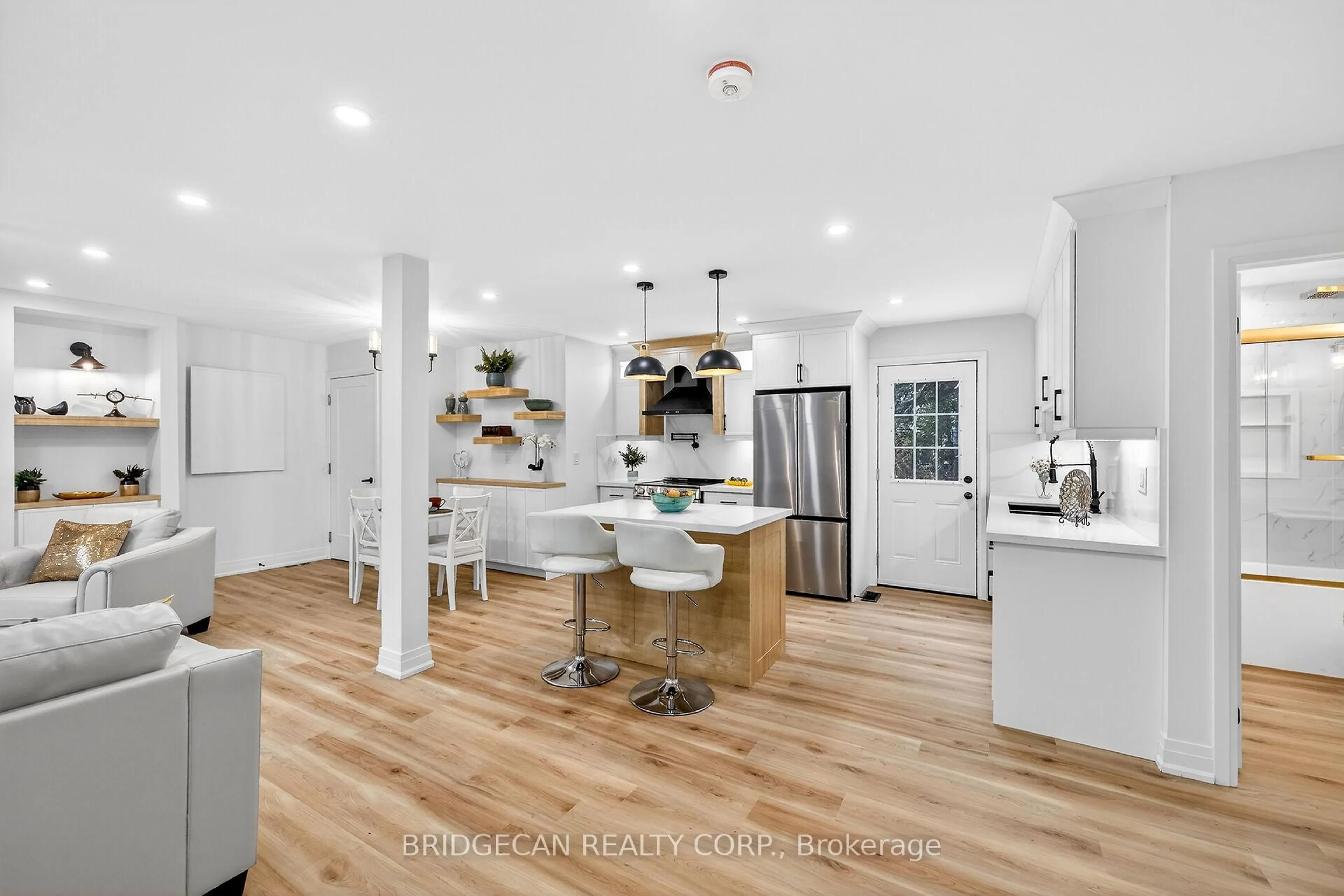 Open concept kitchen, unknown for 50 Mountain Ave, Hamilton Ontario L8G 2K8