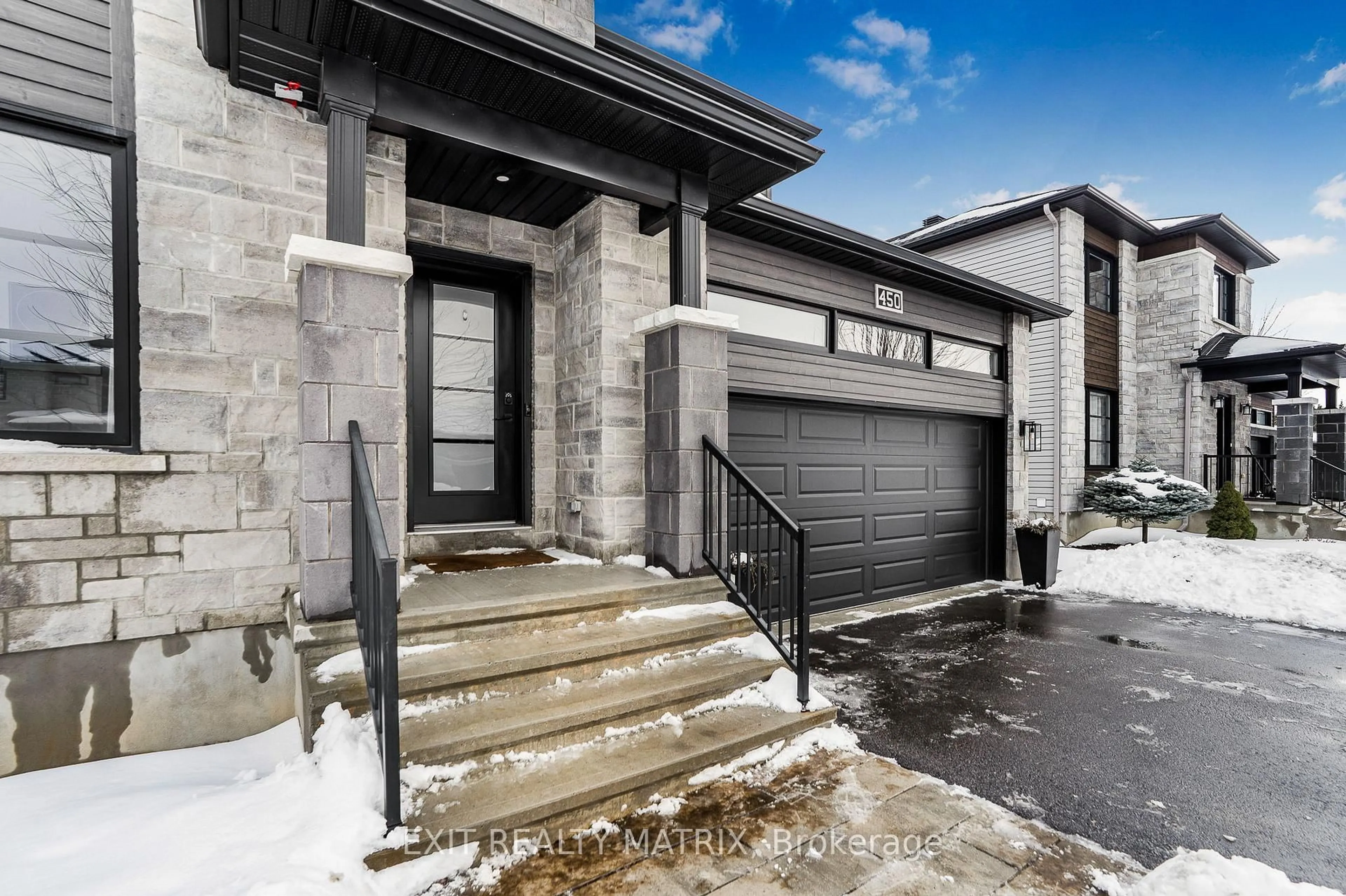 Home with brick exterior material, street for 450 Provence Ave, Russell Ontario K0A 1W0