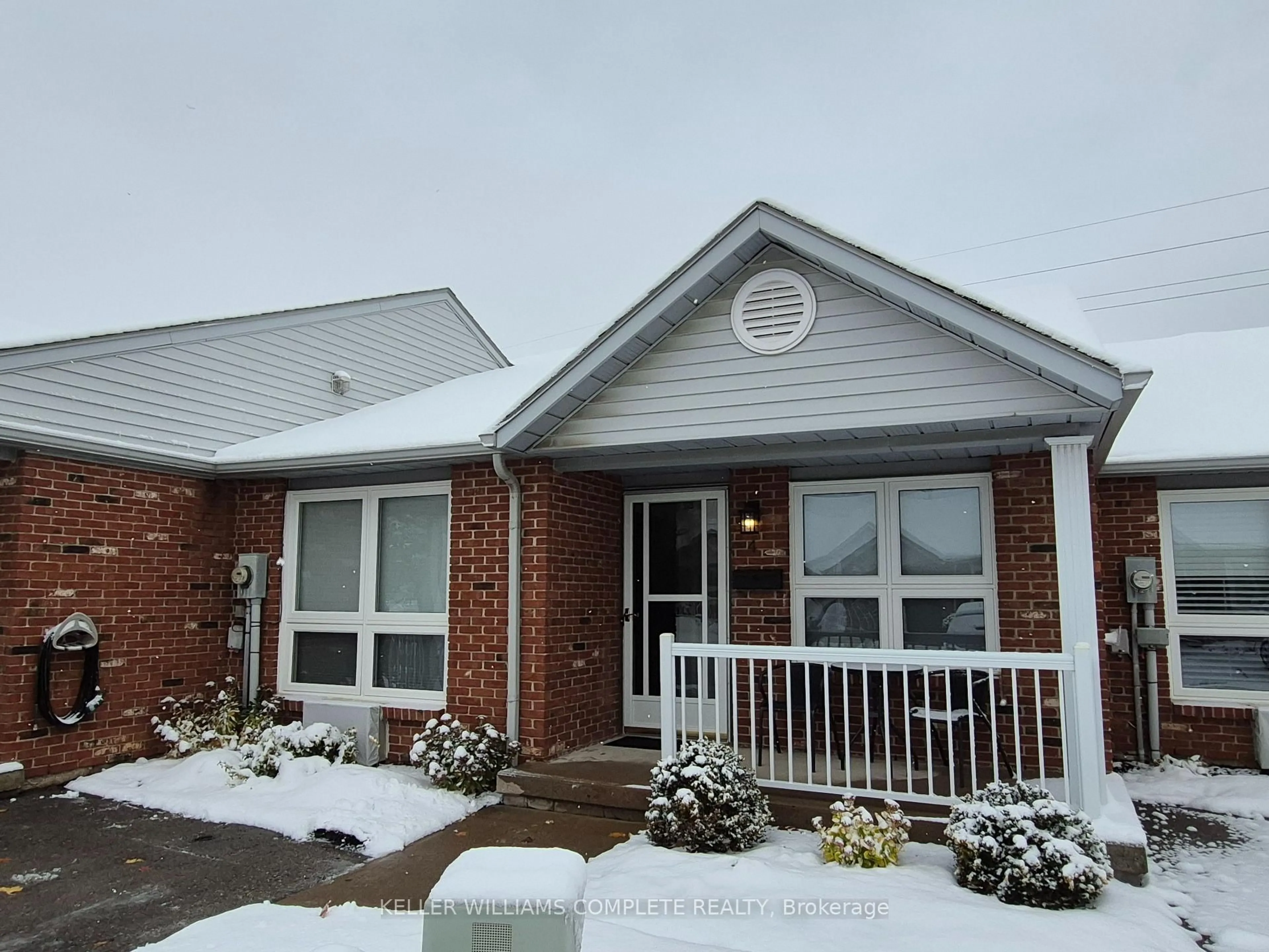 Unknown for 226 VANSICKLE Rd #4, St. Catharines Ontario L2S 2S7