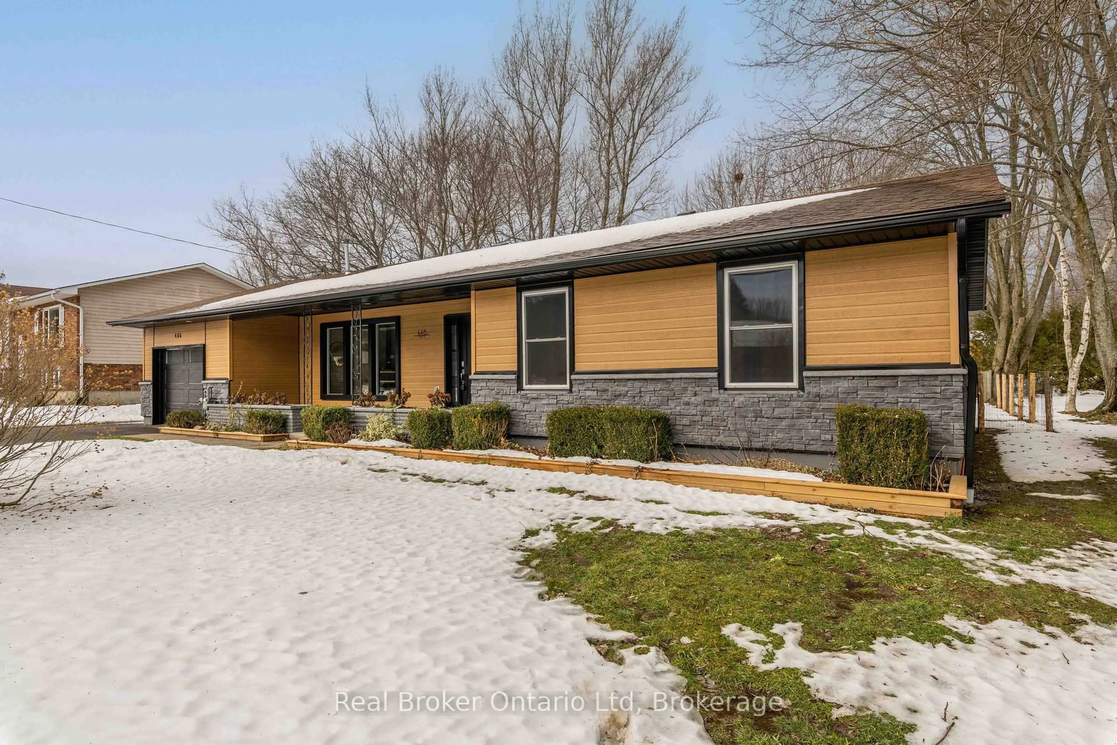 Home with brick exterior material, street for 446 Isaac St, South Bruce Peninsula Ontario N0H 2T0