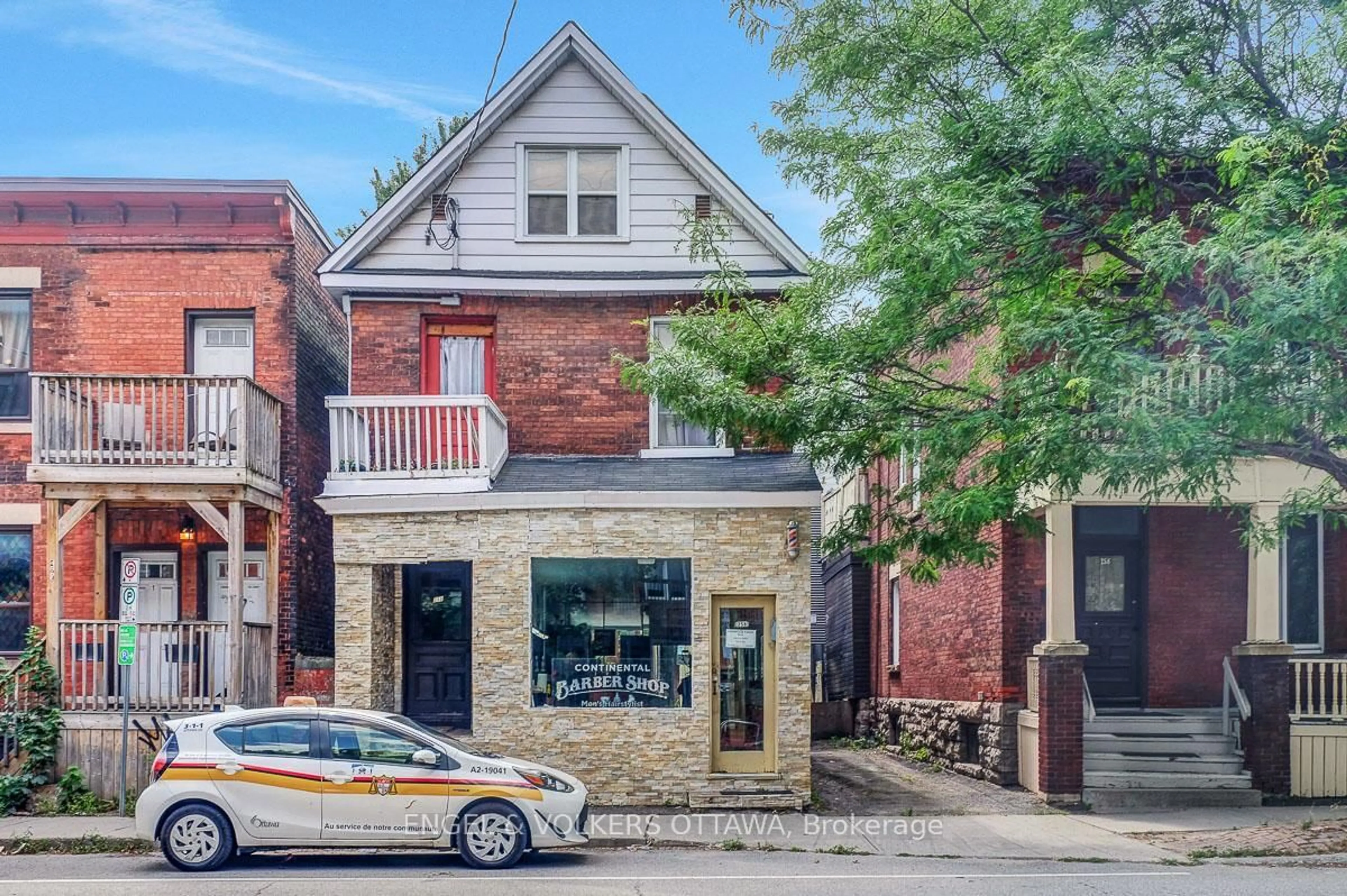 Home with brick exterior material, street for 258 Kent St, Ottawa Ontario K2P 2A2